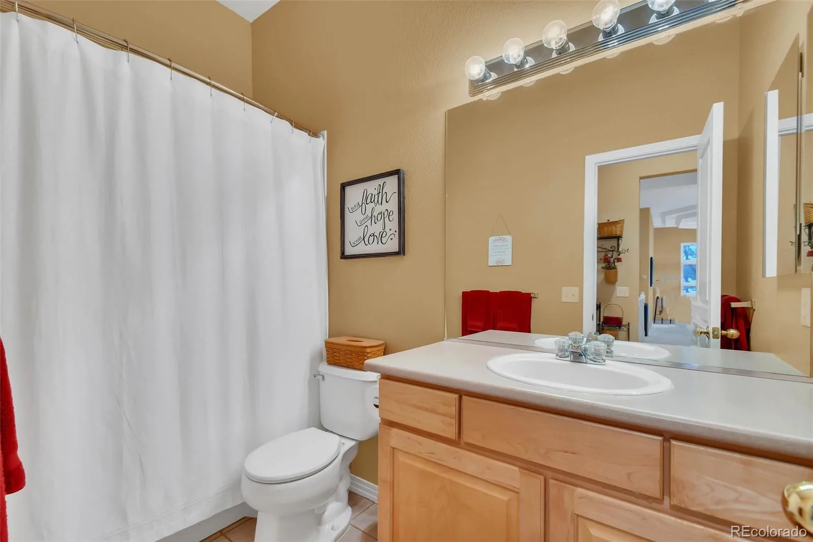 15805 W 63rd Avenue Arvada CO 80403 MLS #REC5256518 06162026073627 1600 34