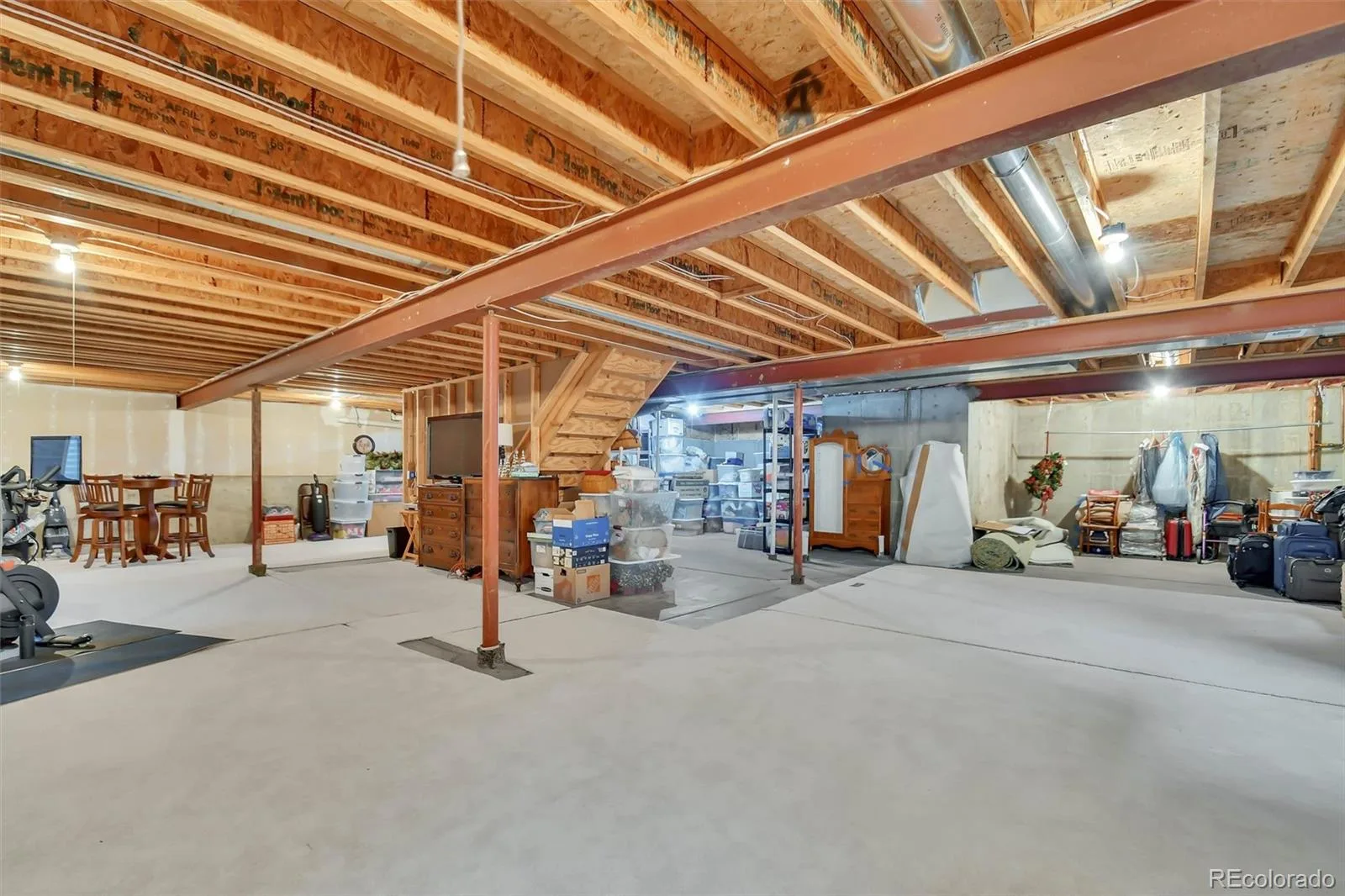 15805 W 63rd Avenue Arvada CO 80403 MLS #REC5256518 06162026073627 1600 39