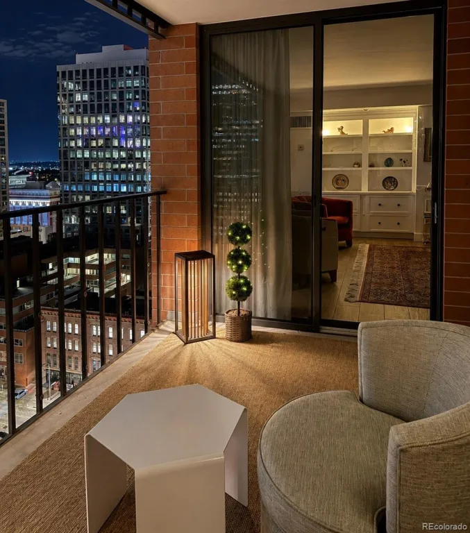 1551 Larimer Street #2006 Denver CO 80202 | MLS #REC5257196 09242026072650 1024 25