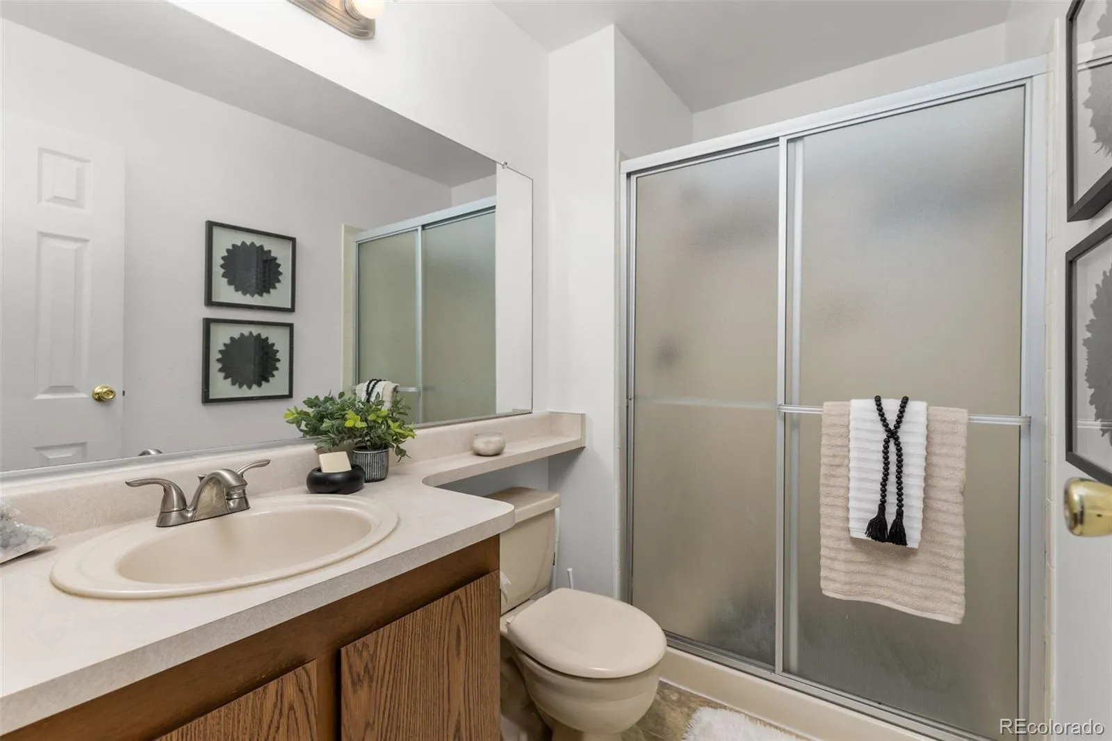 18302 E Kepner Place #203 Aurora CO 80017 MLS #REC5258434 05252026144918 1600 13