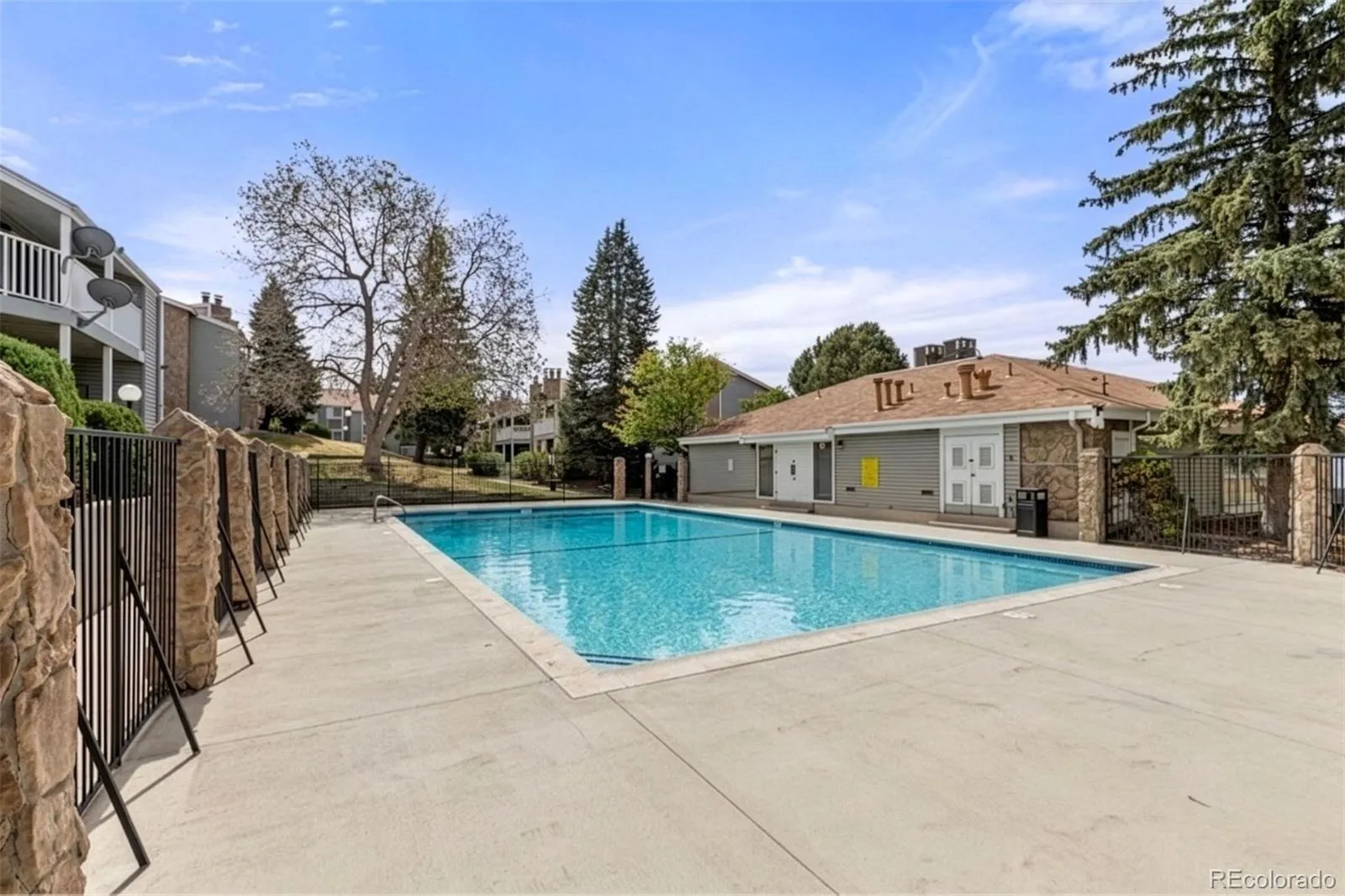 18302 E Kepner Place #203 Aurora CO 80017 MLS #REC5258434 05252026144918 1600 35