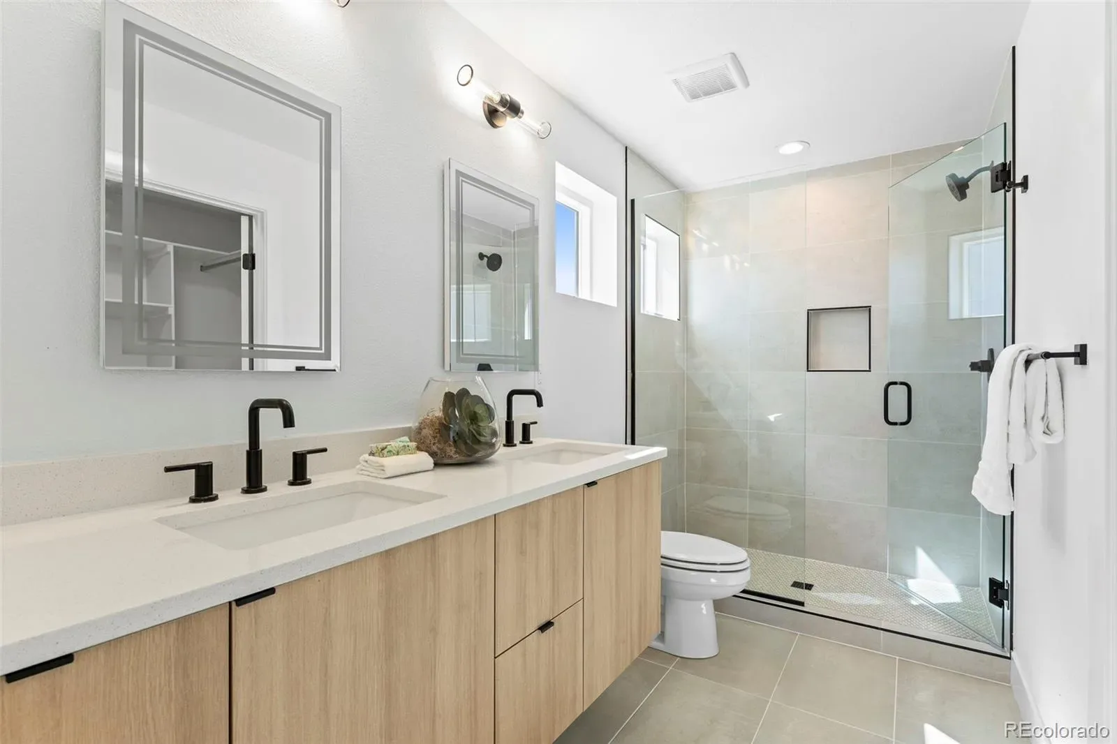 03192026190453 1600 18