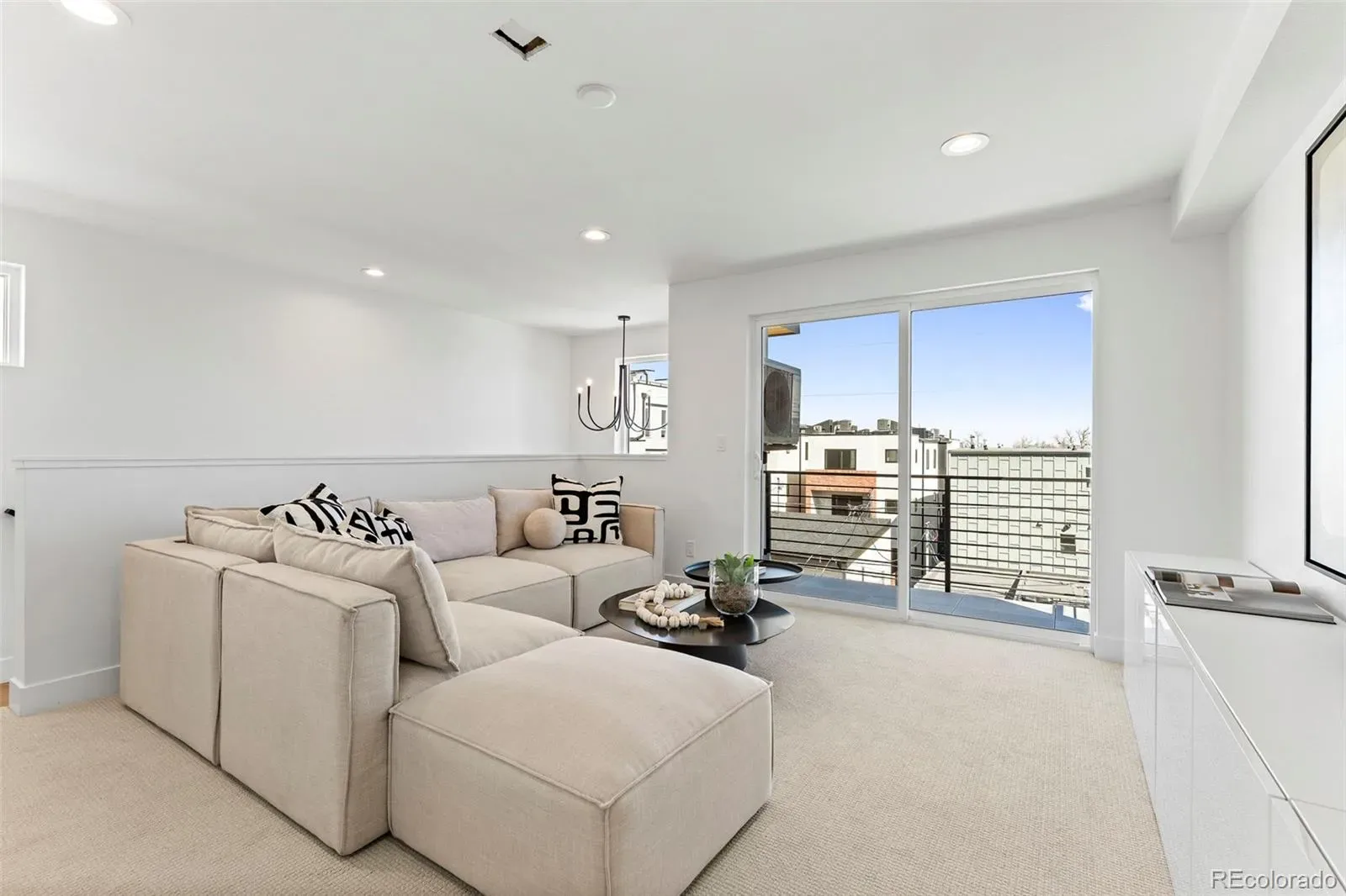 03192026190453 1600 23