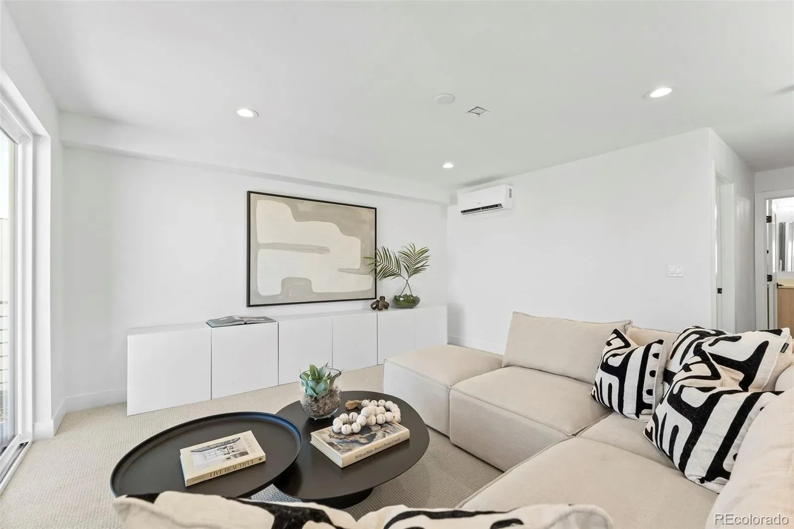 03192026190453 1600 25