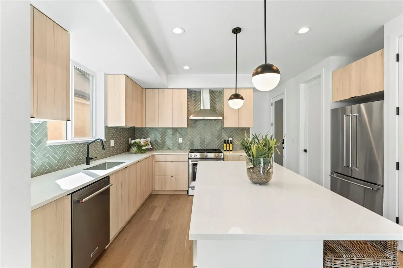 03192026190453 1600 4