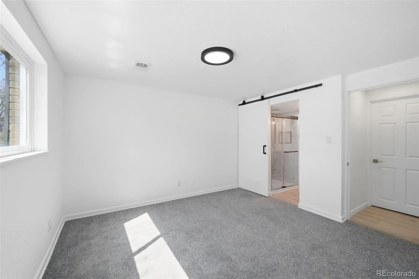 04072026230410 1600 20