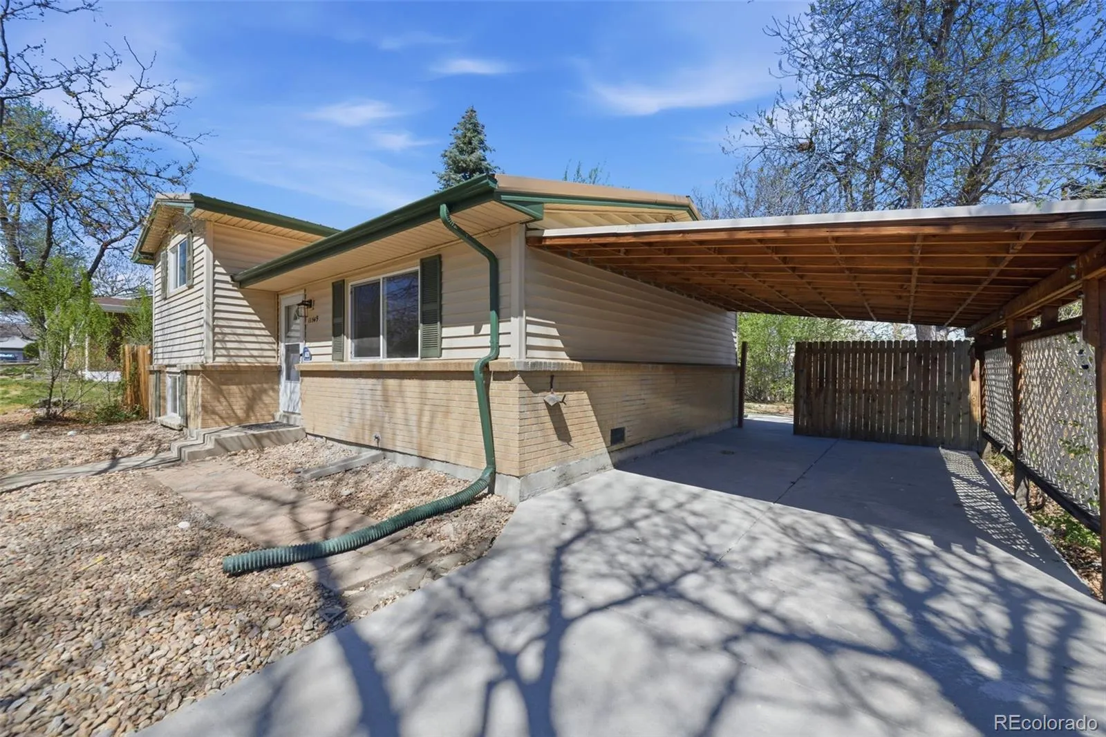 04072026230410 1600 40