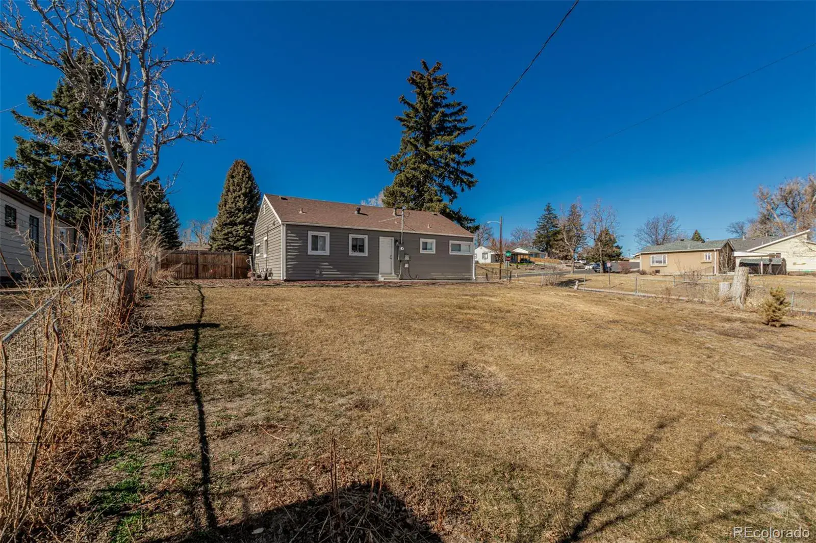 800 S Pecos Street Denver CO 80223 MLS #REC5265660 02272026182034 1600 28