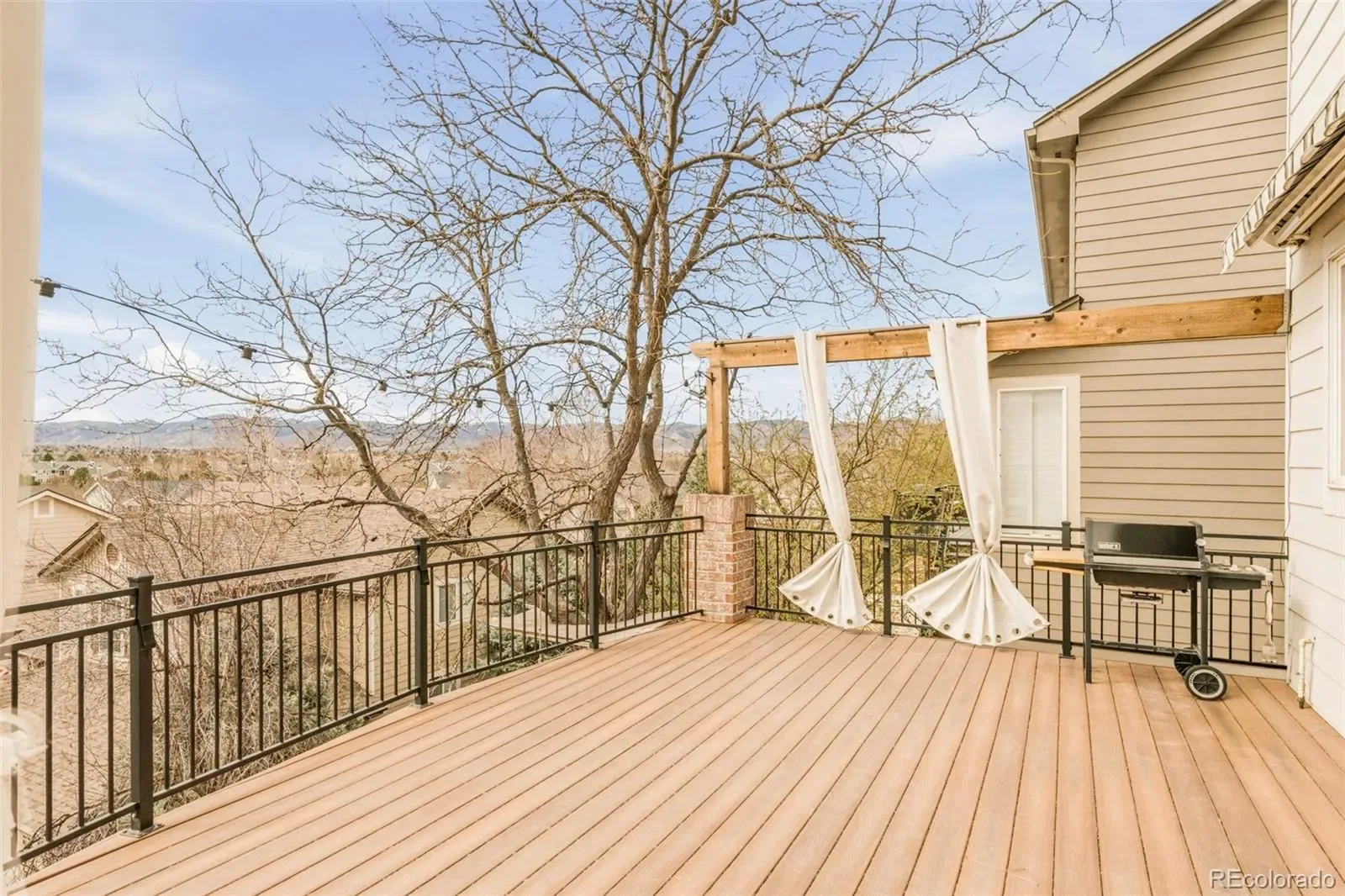 03192026165137 1600 32