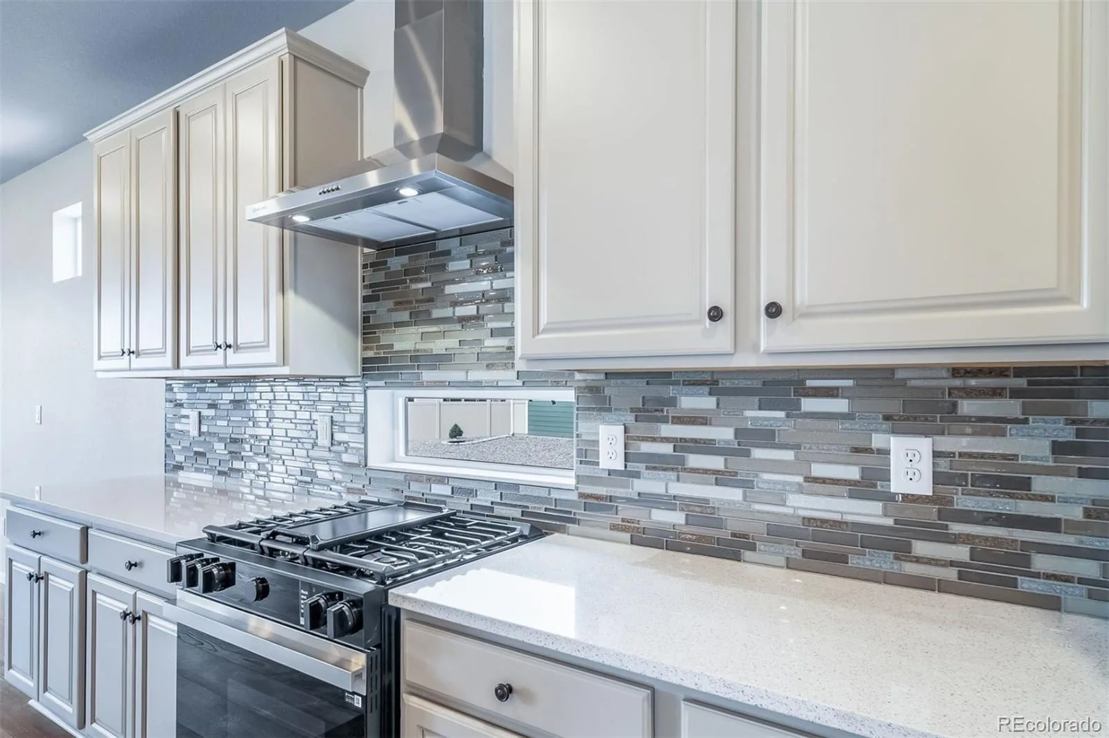 4827 N Sicily Court Aurora CO 80019 | MLS #REC5268418 08192026174339 1600 1
