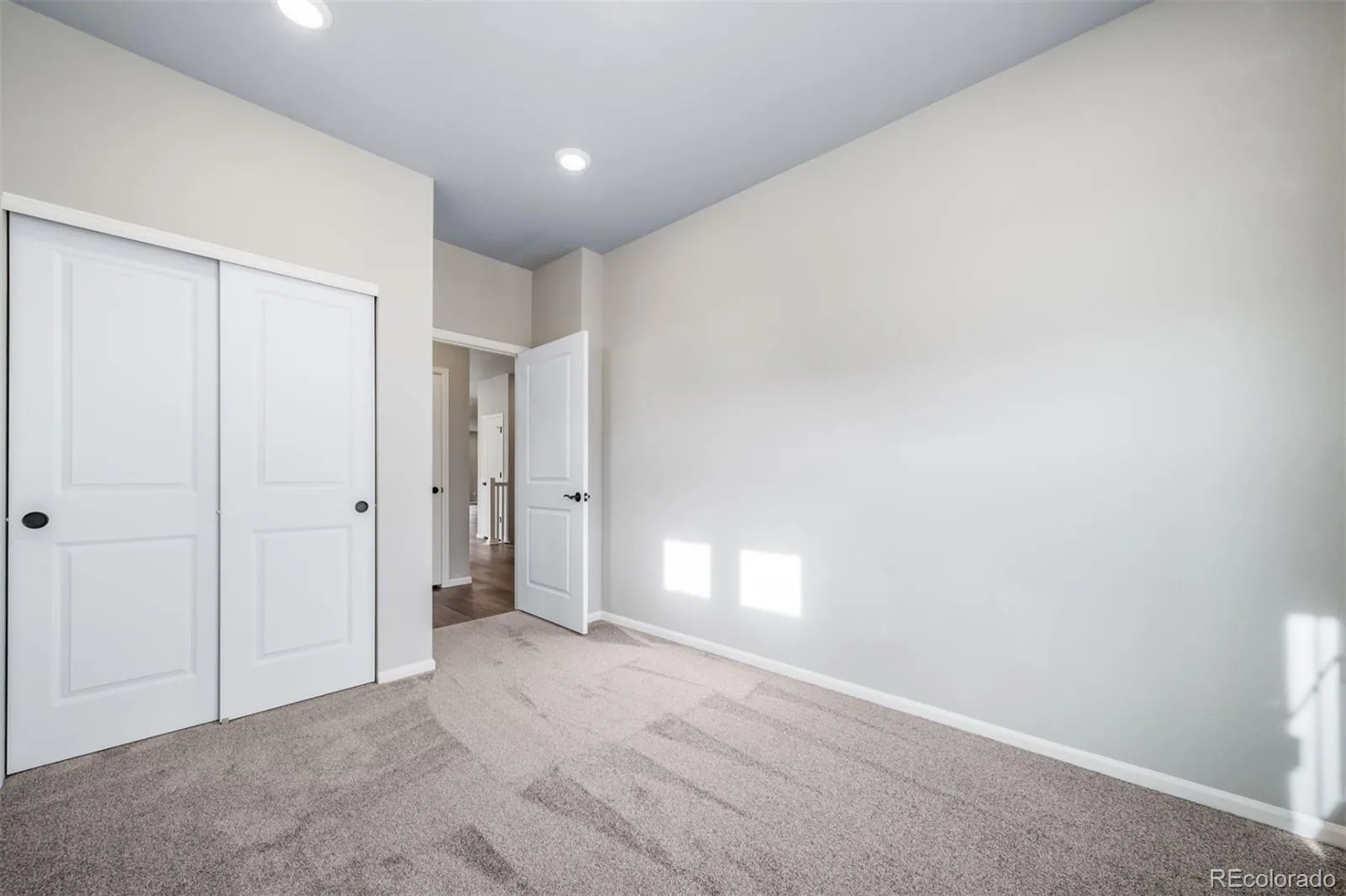 4827 N Sicily Court Aurora CO 80019 | MLS #REC5268418 08192026174339 1600 25