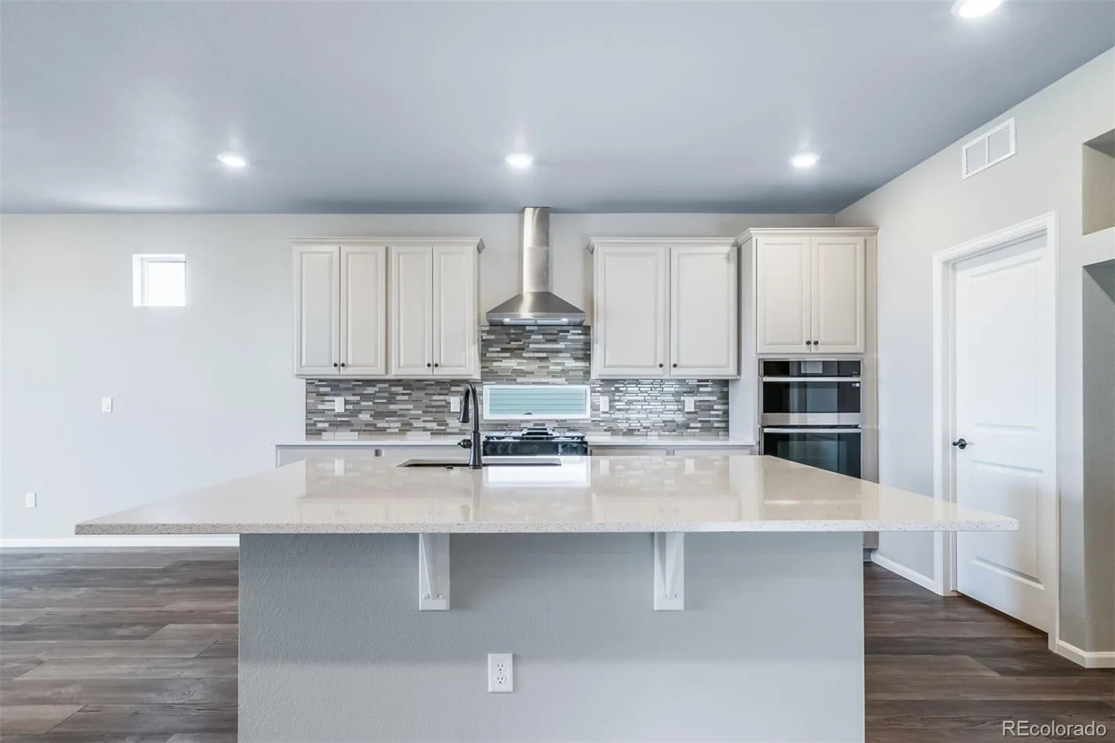 4827 N Sicily Court Aurora CO 80019 | MLS #REC5268418 08192026174339 1600 4