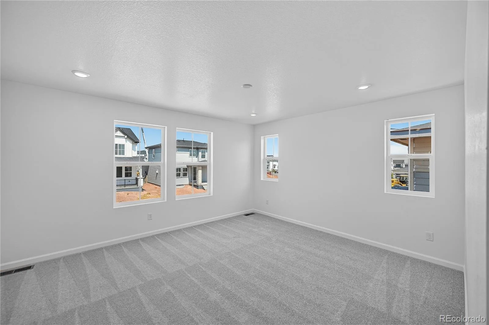 8701 Pennycress Drive Littleton CO 80125 | MLS #REC5268443 08072026230244 1600 14