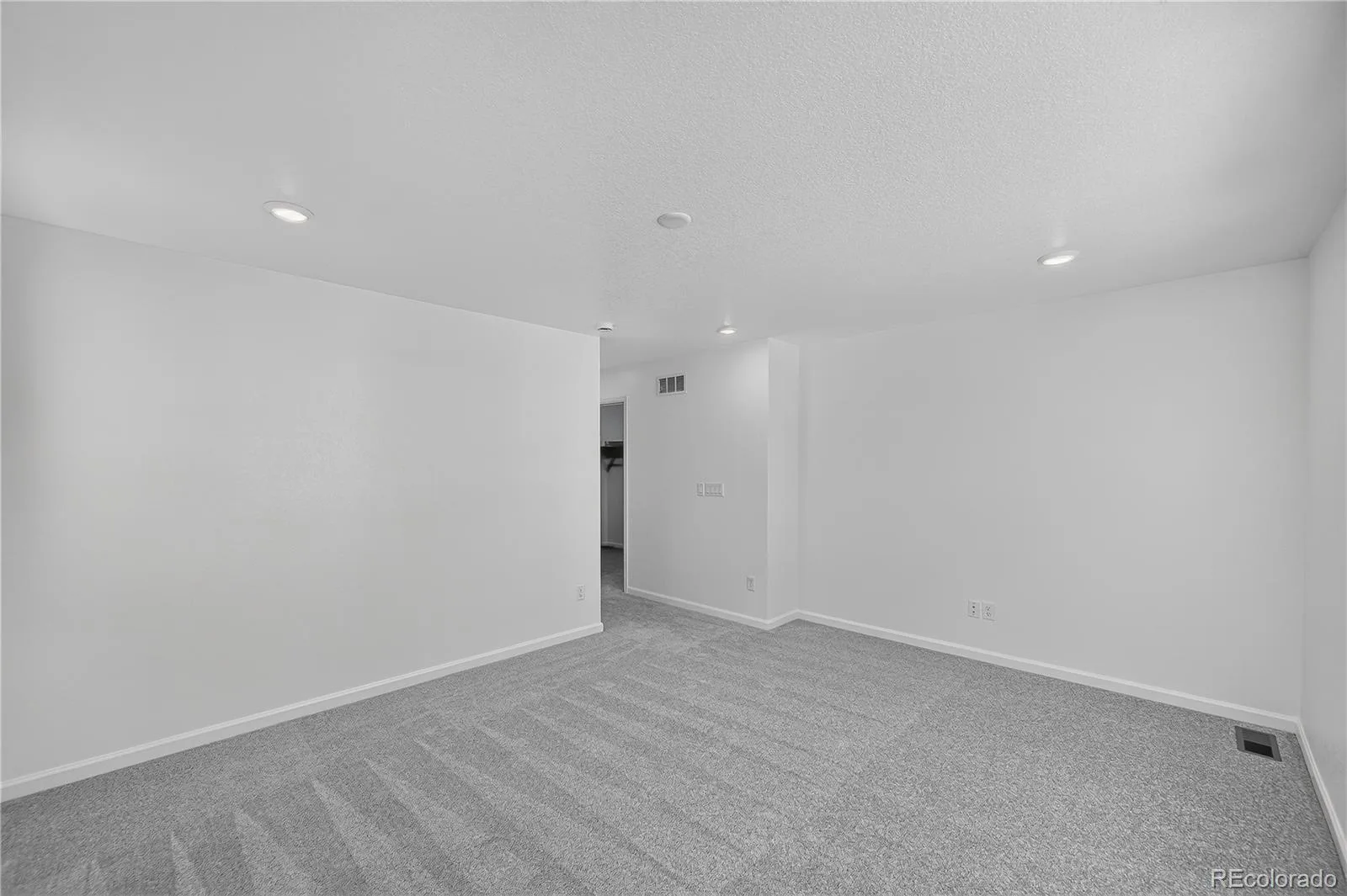 8701 Pennycress Drive Littleton CO 80125 | MLS #REC5268443 08072026230244 1600 15
