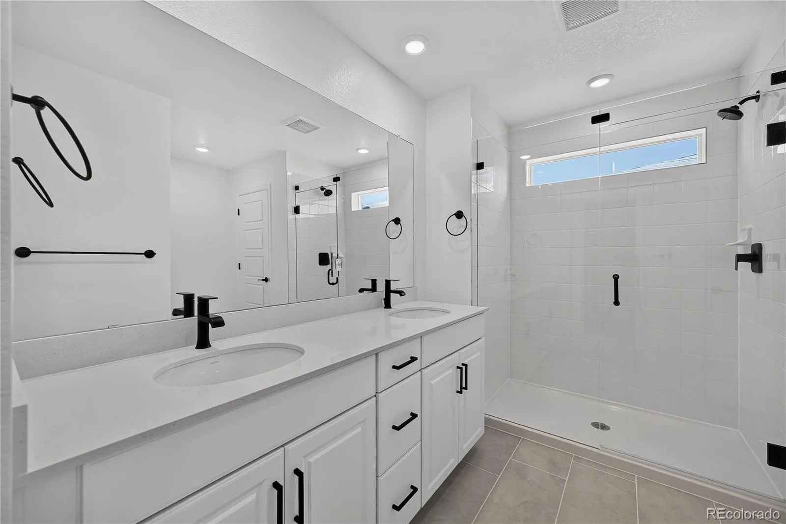 8701 Pennycress Drive Littleton CO 80125 | MLS #REC5268443 08072026230244 1600 17