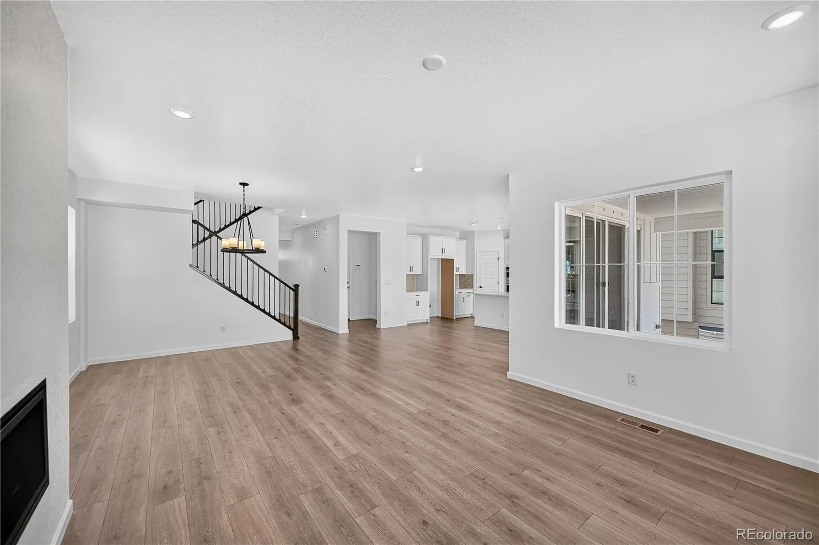 8701 Pennycress Drive Littleton CO 80125 | MLS #REC5268443 08072026230244 1600 2