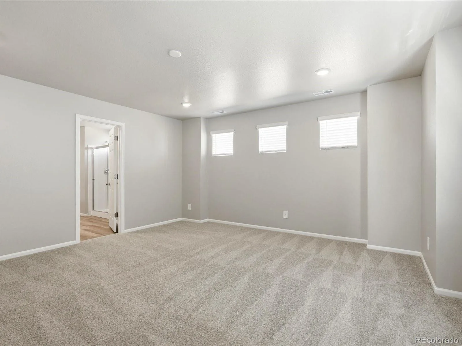 9224 Sedalia Street Commerce City CO 80022 | MLS #REC5269472 08132026212616 1600 14