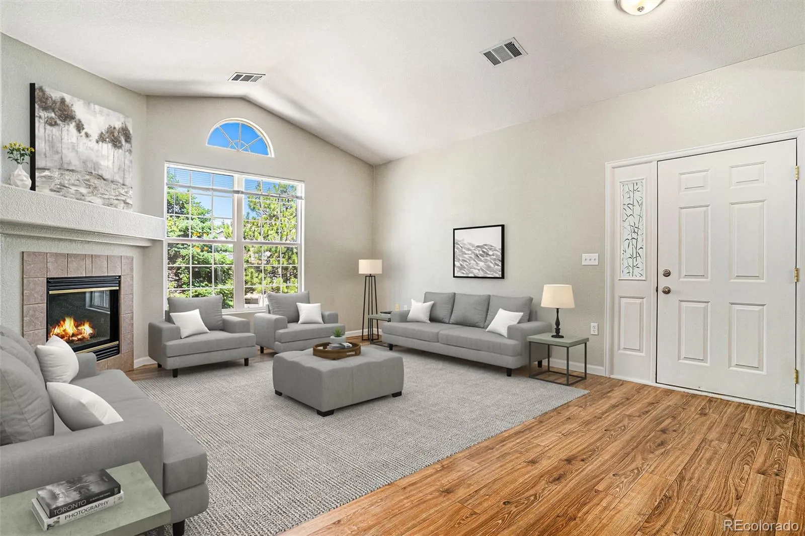 4085 S Crystal Circle #202 Aurora CO 80014 MLS #REC5270010 05282026022201 1600 1