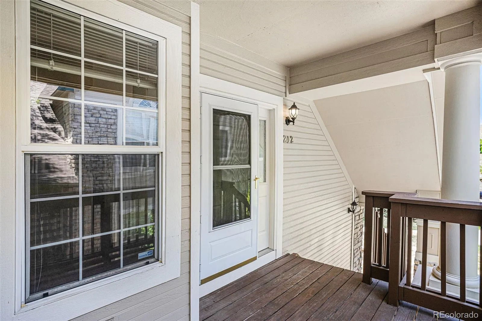 4085 S Crystal Circle #202 Aurora CO 80014 MLS #REC5270010 05282026022201 1600 14