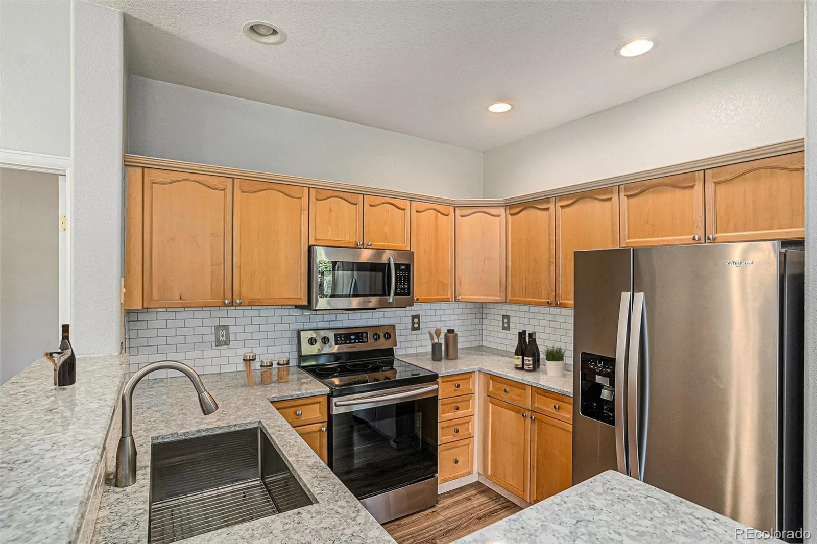 4085 S Crystal Circle #202 Aurora CO 80014 MLS #REC5270010 05282026022201 1600 5