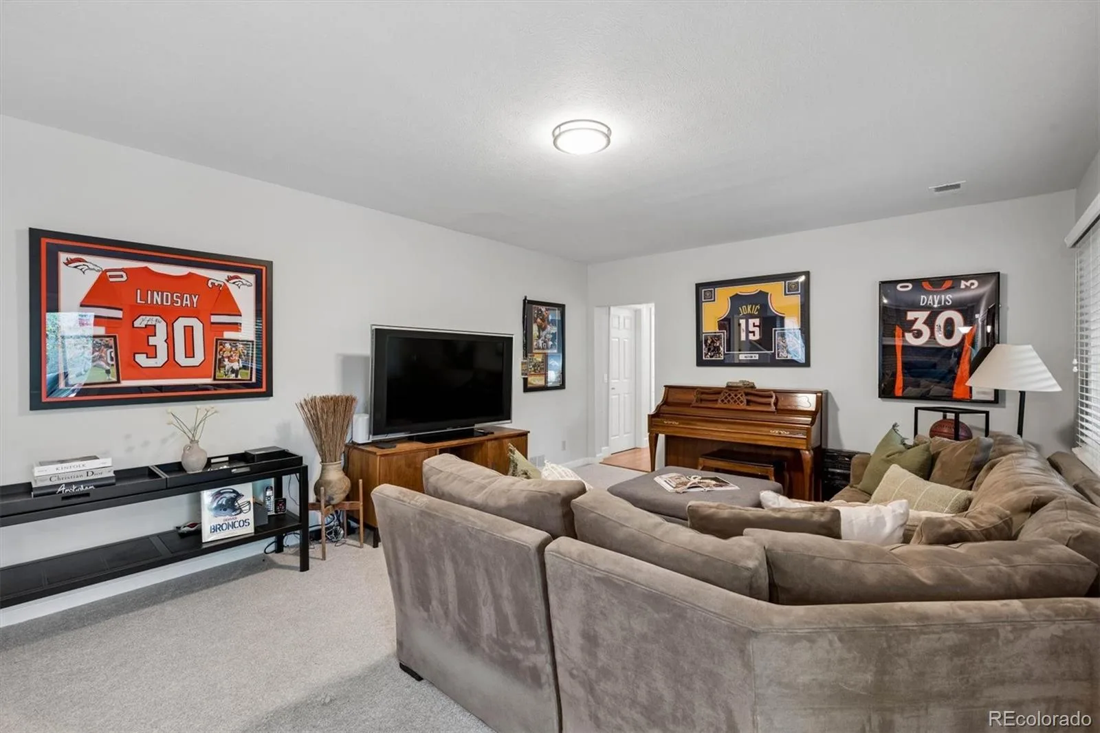 7857 S Forest Street Centennial CO 80122 MLS #REC5272280 07142026180510 1600 25