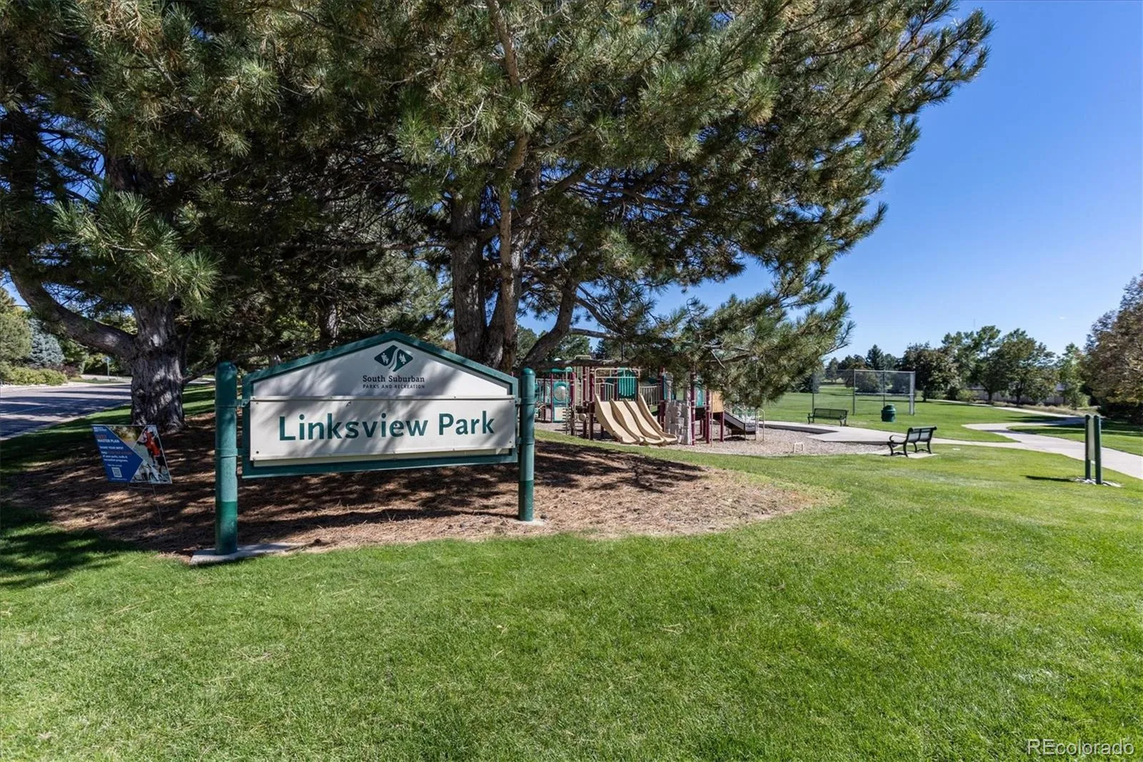 7857 S Forest Street Centennial CO 80122 MLS #REC5272280 07142026180510 1600 41