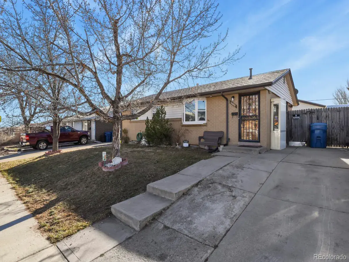 12232025213428 1200 0