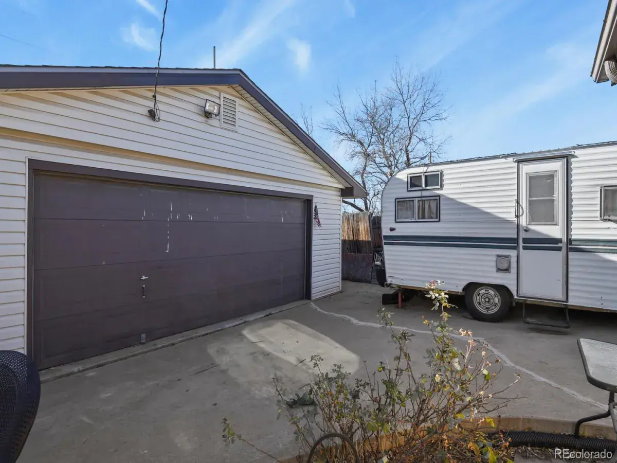 12232025213428 1200 4