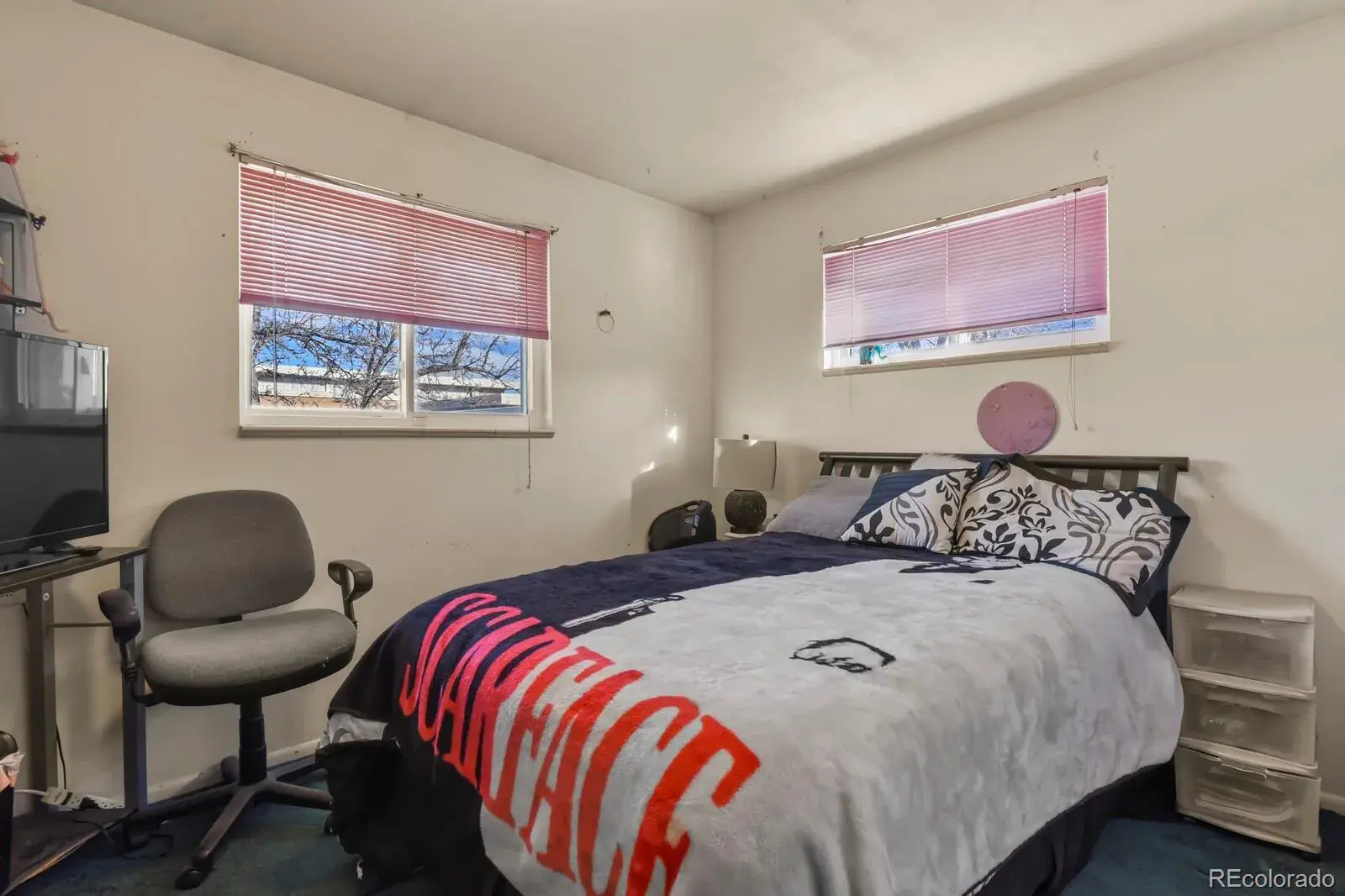 12232025213428 1600 11