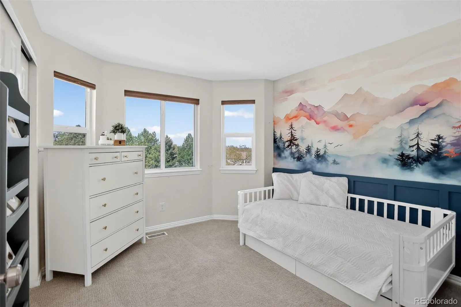 2901 S Tower Way Aurora CO 80013 MLS #REC5275402 05212026235834 1600 33