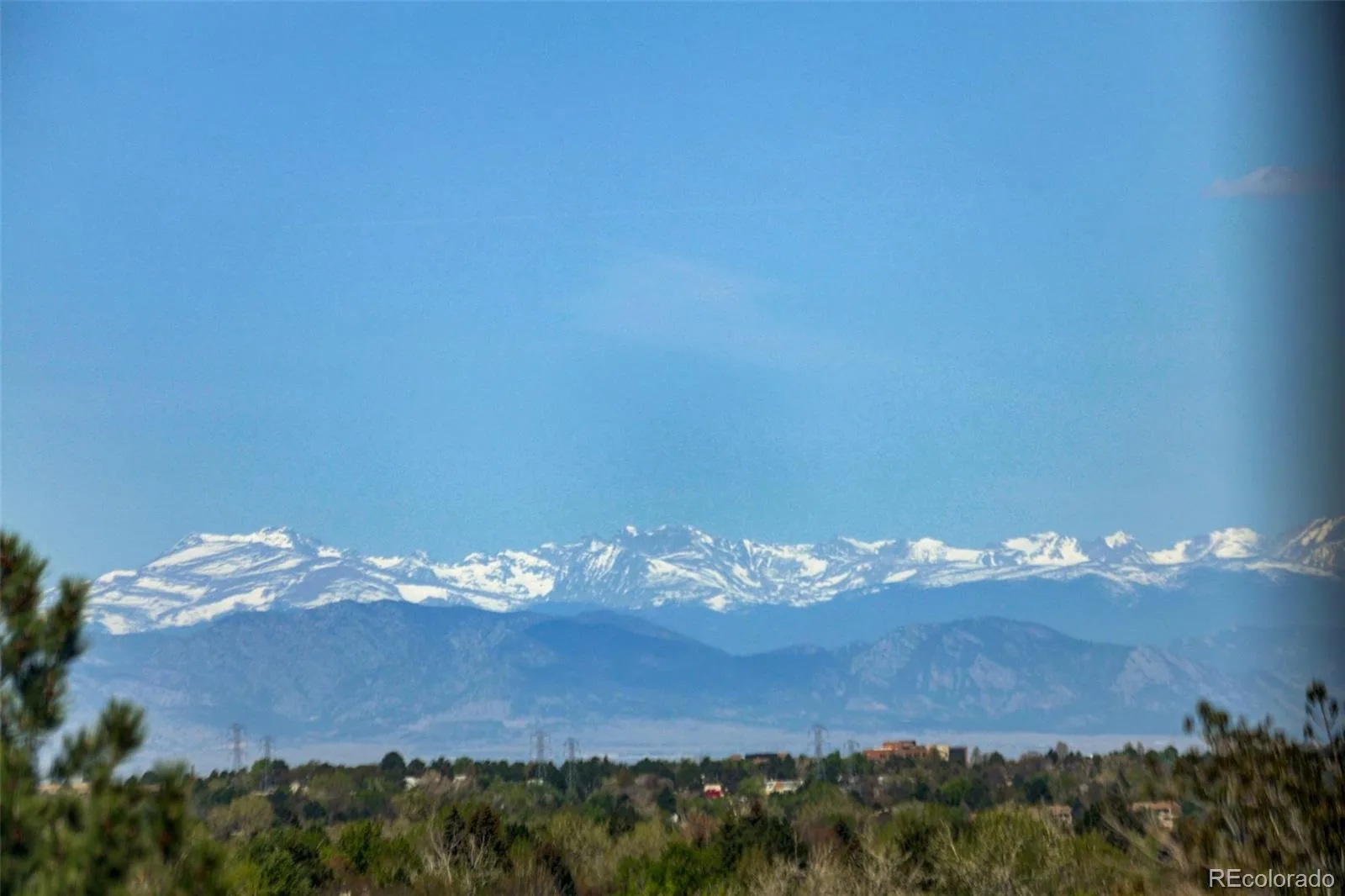 2901 S Tower Way Aurora CO 80013 MLS #REC5275402 05212026235834 1600 36
