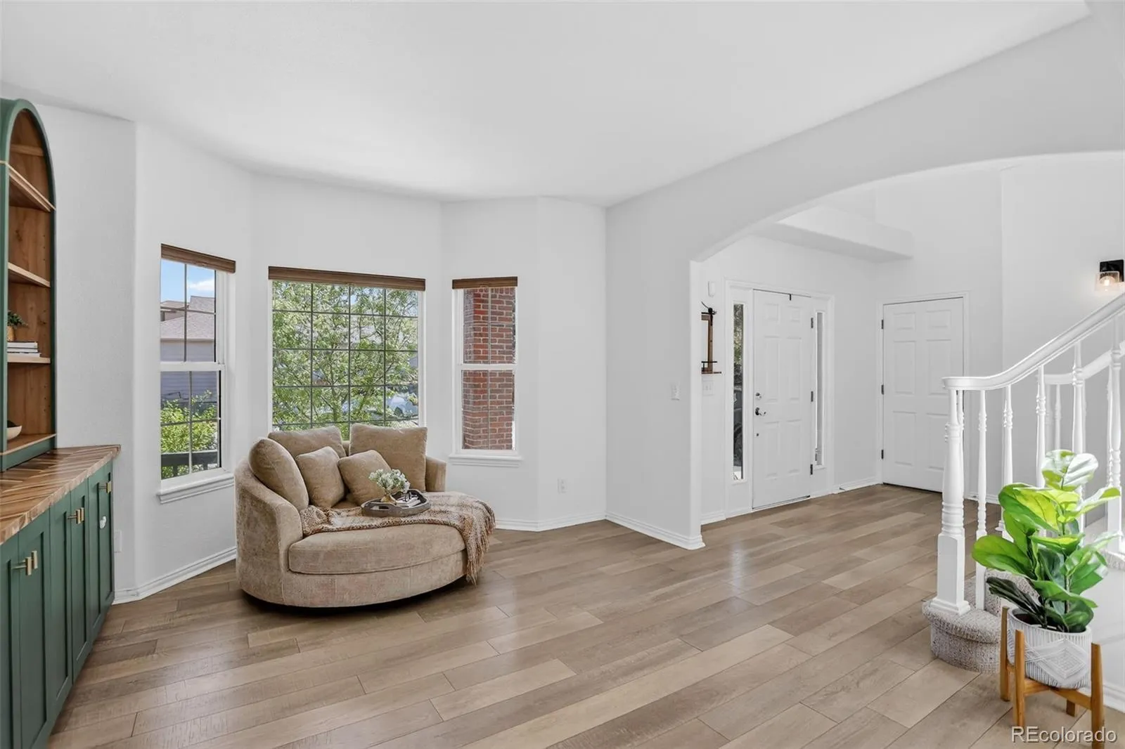 2901 S Tower Way Aurora CO 80013 MLS #REC5275402 05212026235834 1600 6