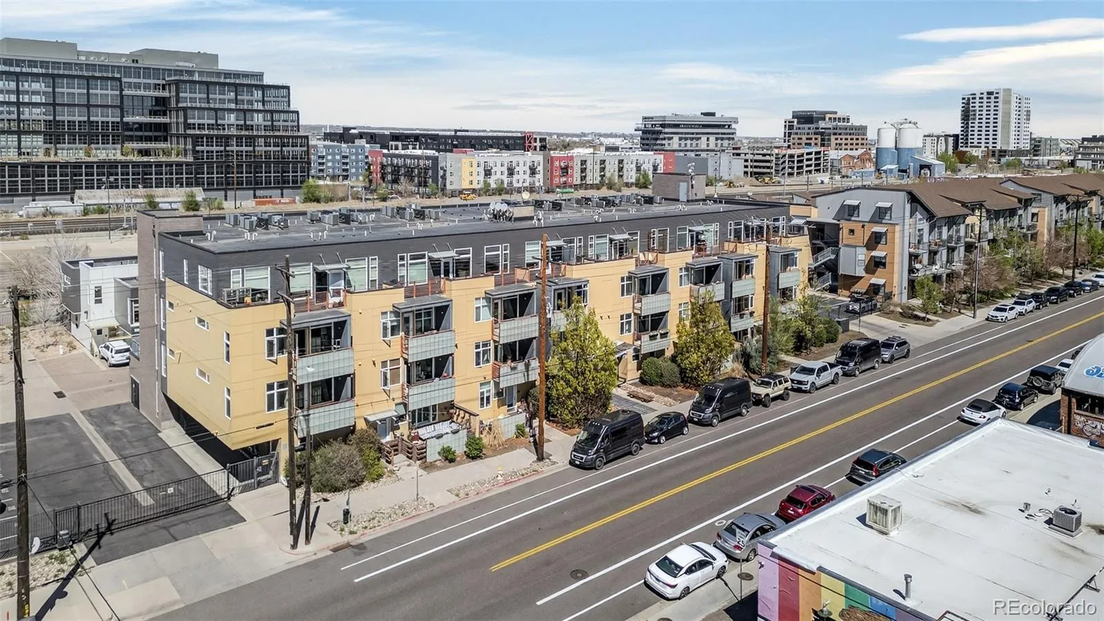 3101 Blake Street #205 Denver CO 80205 MLS #REC5277077 04242026161052 1600 26