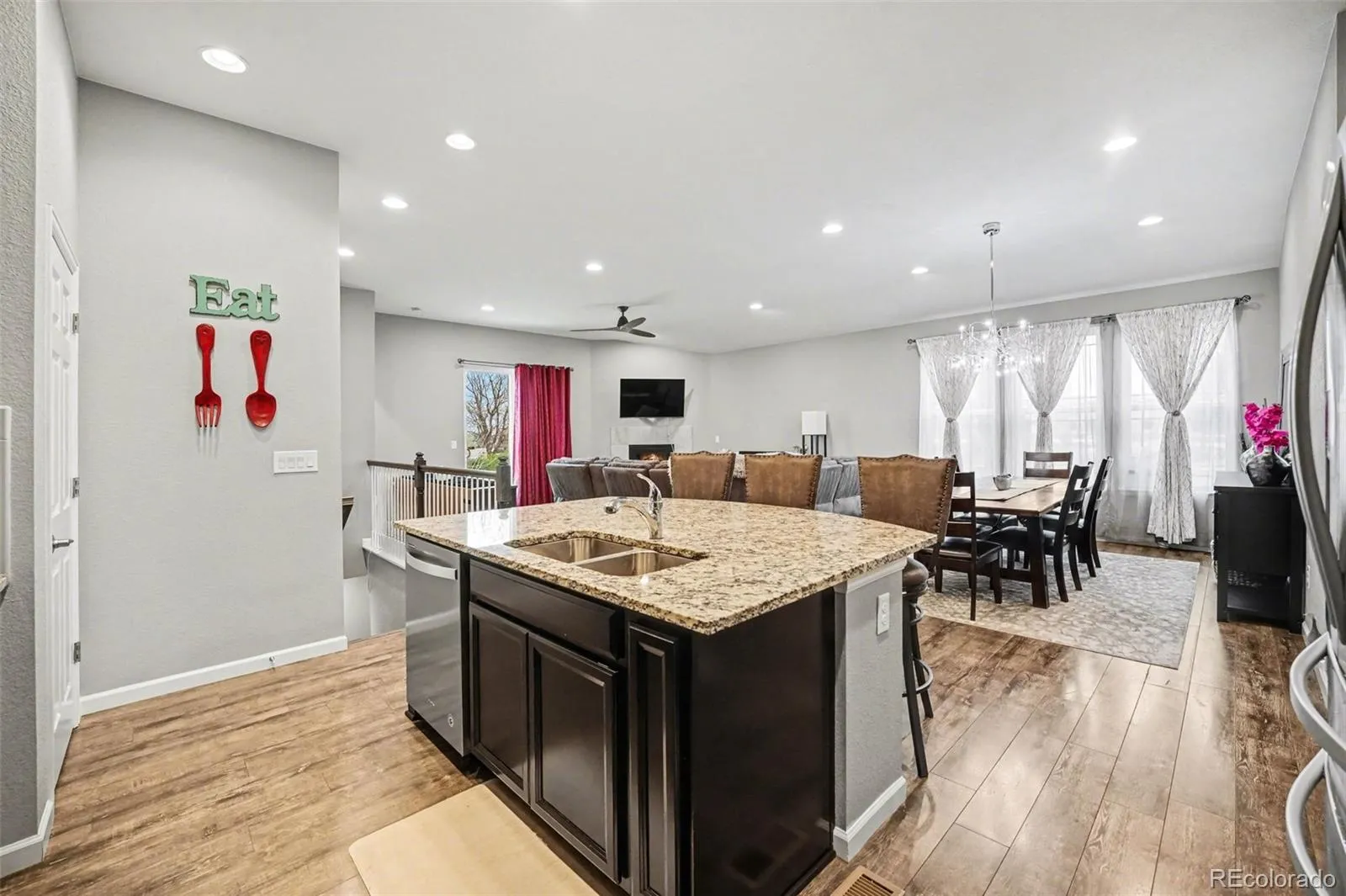 7226 Zinnia Street Arvada CO 80005 MLS #REC5278596 05262026023320 1600 6