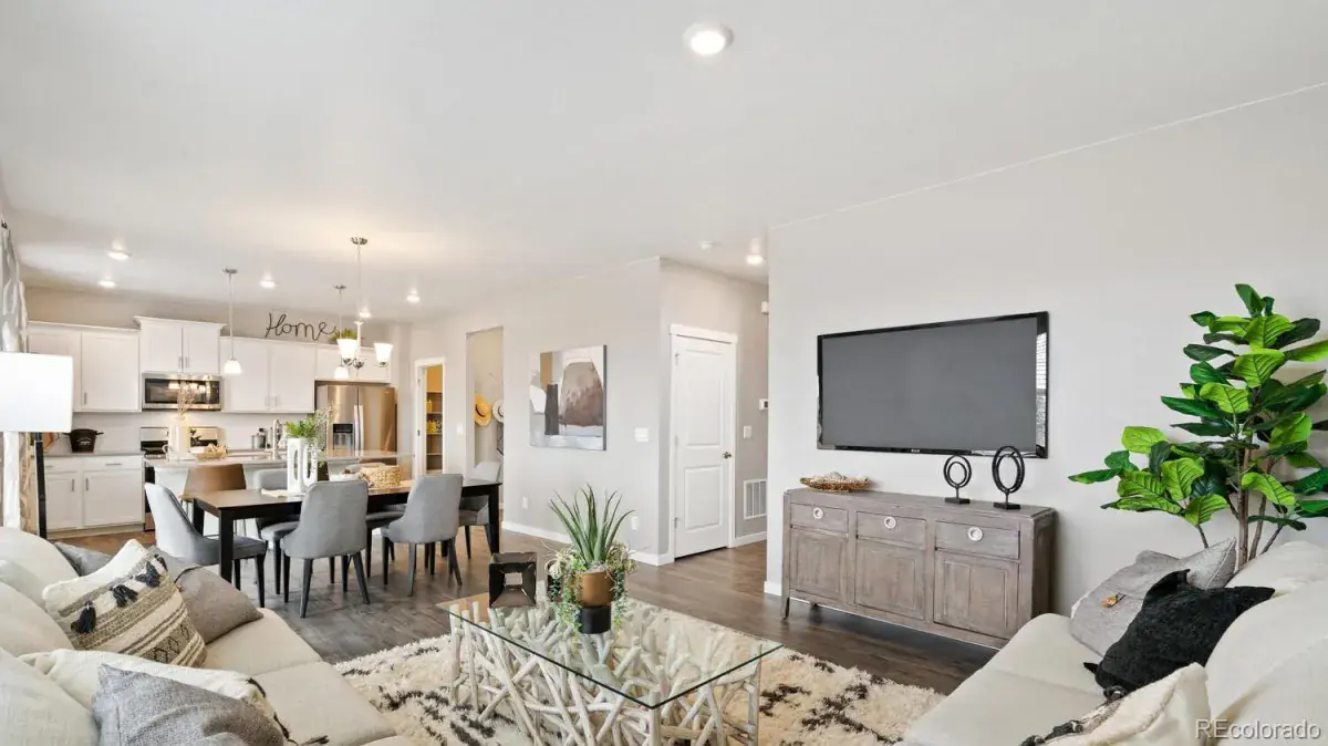 9897 Danube Court Commerce City CO 80022 | MLS #REC5280784 02212026222239 1200 1