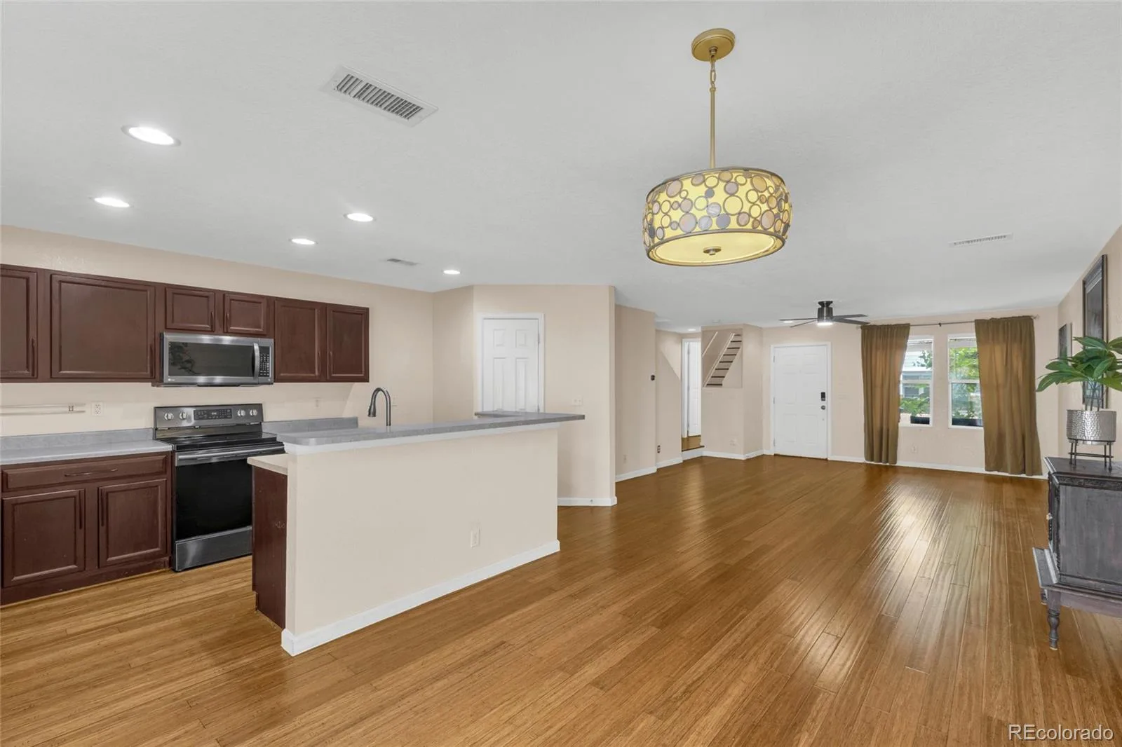 5788 Biscay Street Denver CO 80249 | MLS #REC5282224 08222026132643 1600 11