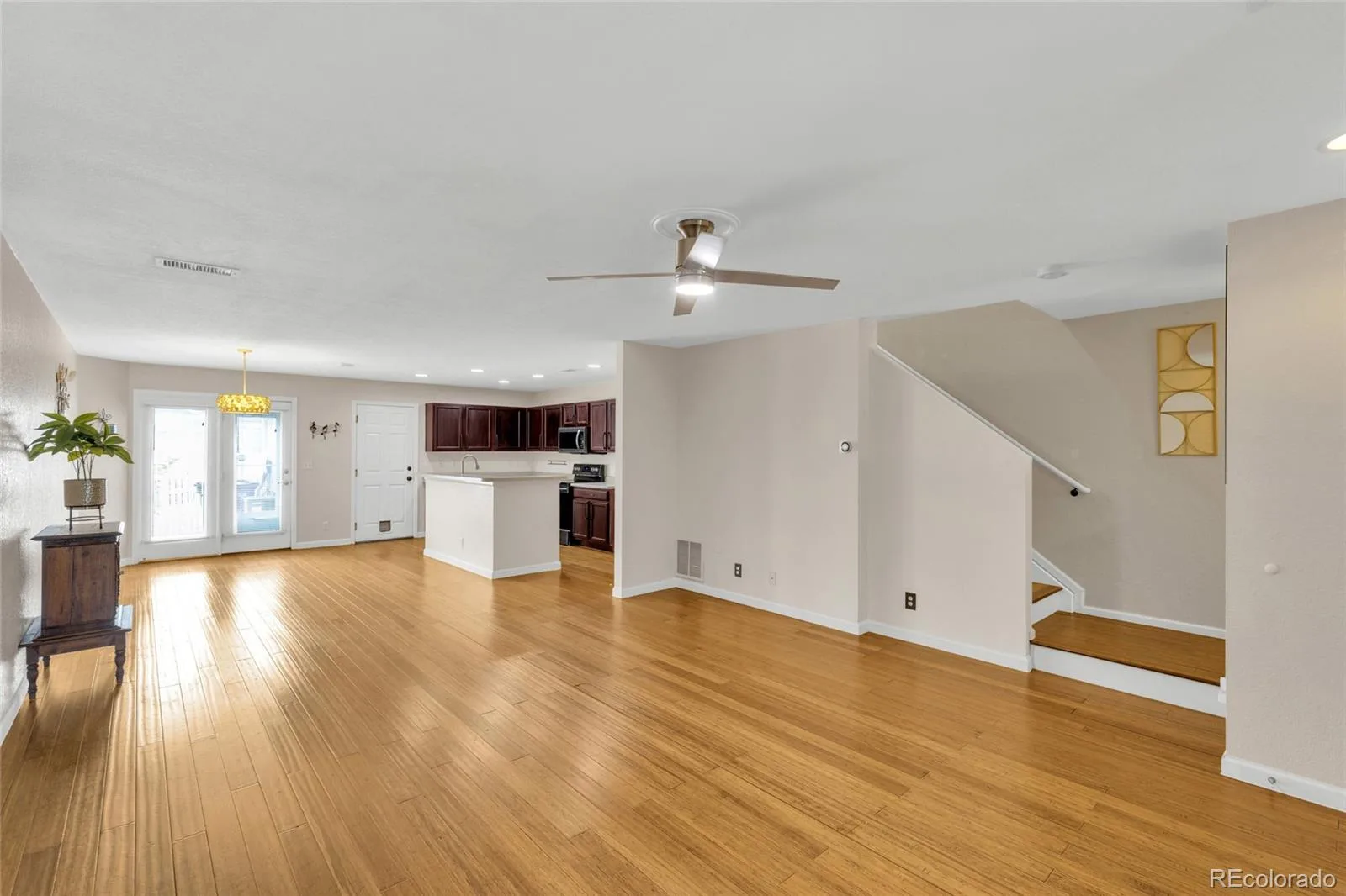 5788 Biscay Street Denver CO 80249 | MLS #REC5282224 08222026132643 1600 14