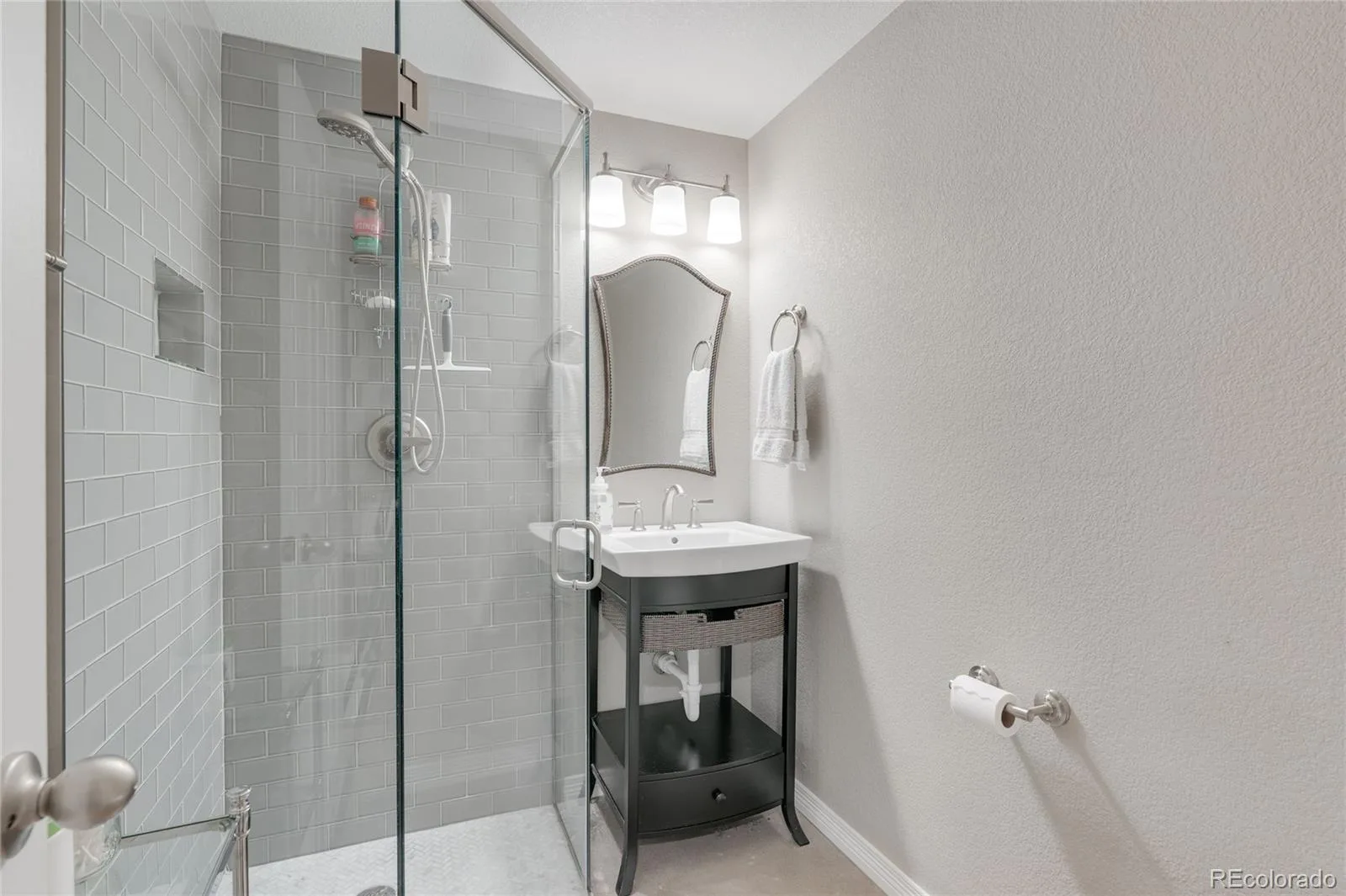 5447 S Iola Way Englewood CO 80111 | MLS #REC5282953 08162026233940 1600 28