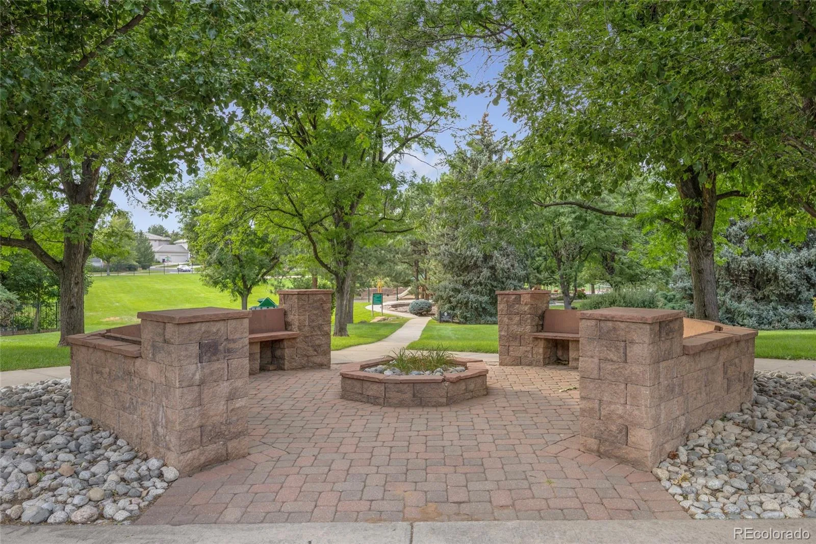 5447 S Iola Way Englewood CO 80111 | MLS #REC5282953 08162026233940 1600 38