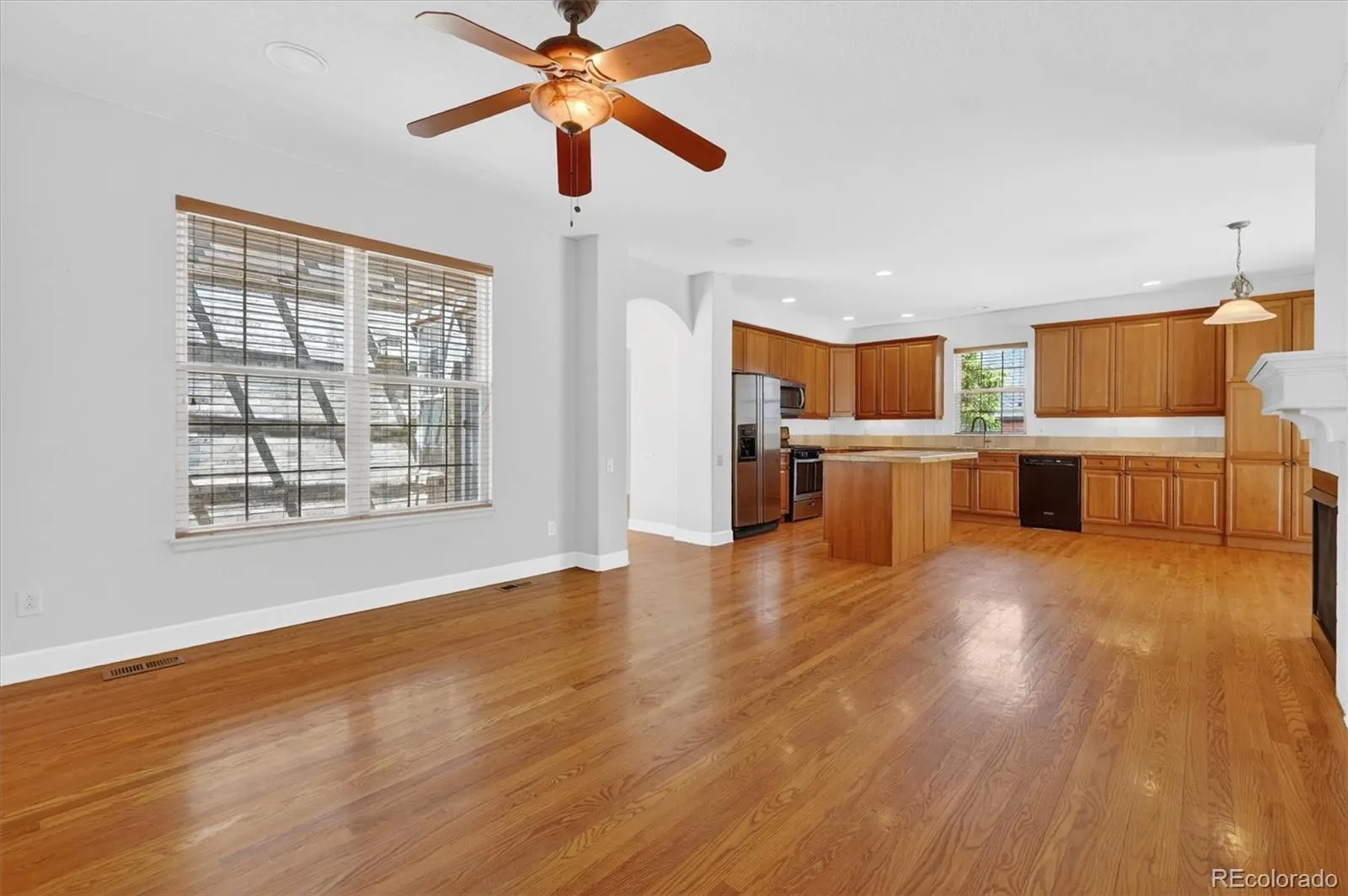 7622 E 6th Place Denver CO 80230 MLS #REC5285782 05102026061330 1600 17