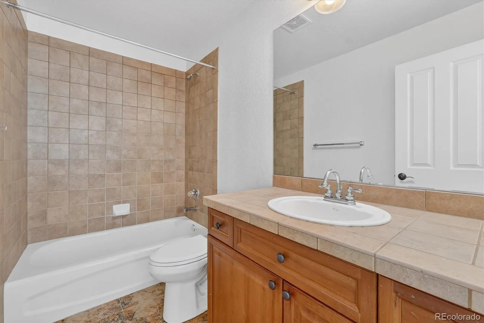 7622 E 6th Place Denver CO 80230 MLS #REC5285782 05102026061330 1600 40