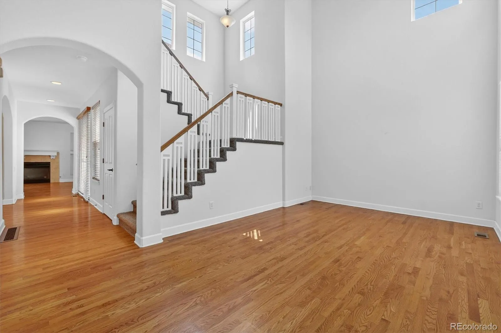 7622 E 6th Place Denver CO 80230 MLS #REC5285782 05102026061330 1600 5