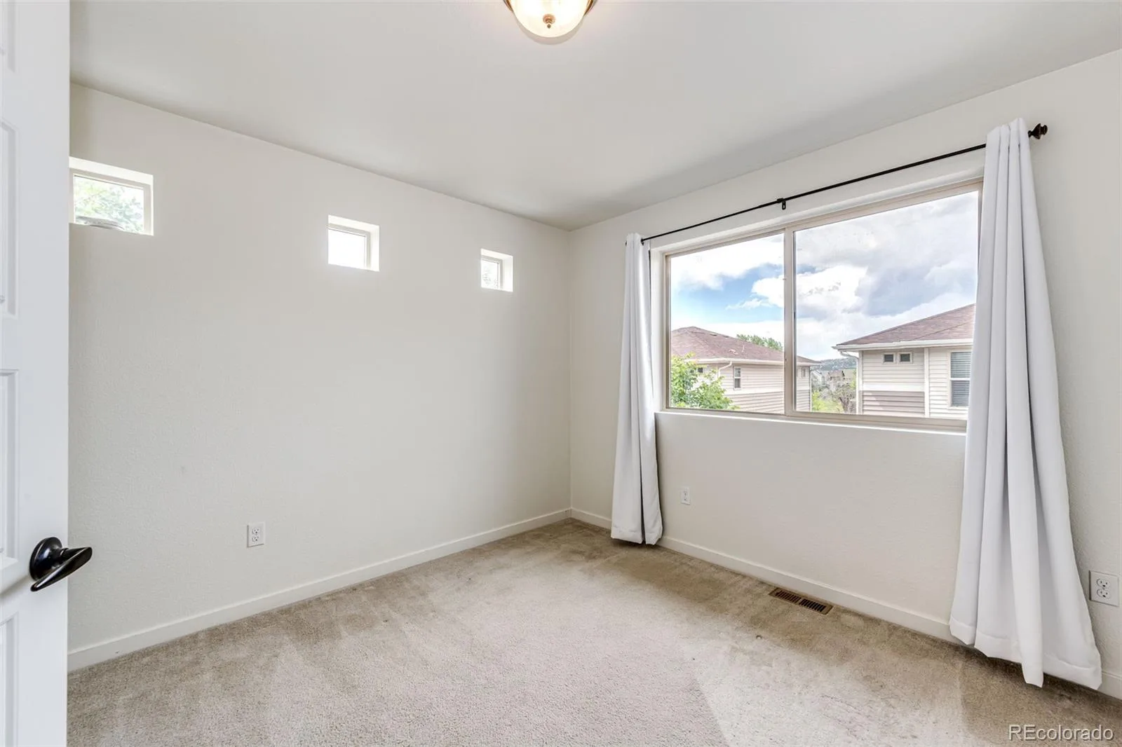 4188 Elegant Street Castle Rock CO 80109 | MLS #REC5285853 08312026154526 1600 18
