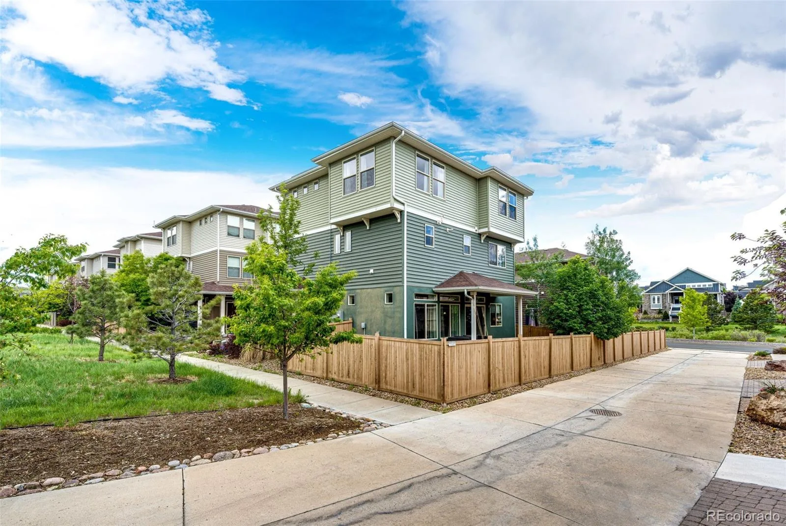 4188 Elegant Street Castle Rock CO 80109 | MLS #REC5285853 08312026154526 1600 3