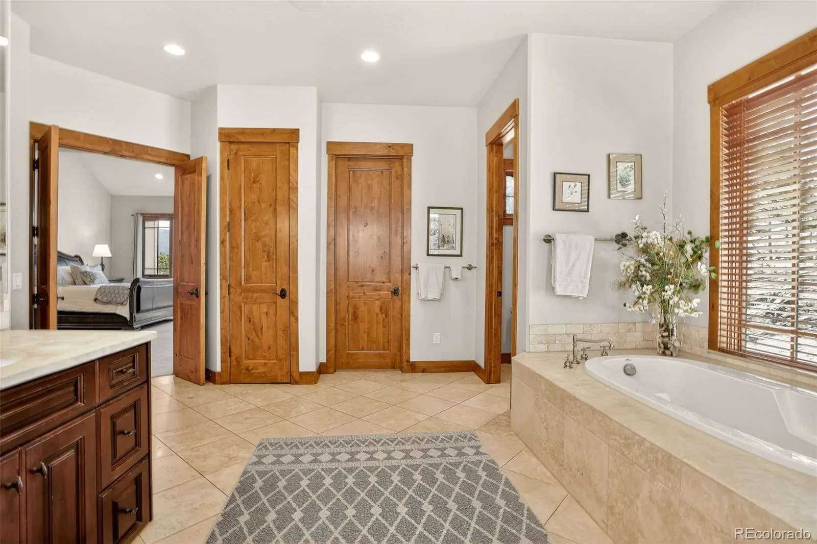 524 Humphrey Drive Evergreen CO 80439 | MLS #REC5286565 08042026215539 1600 24