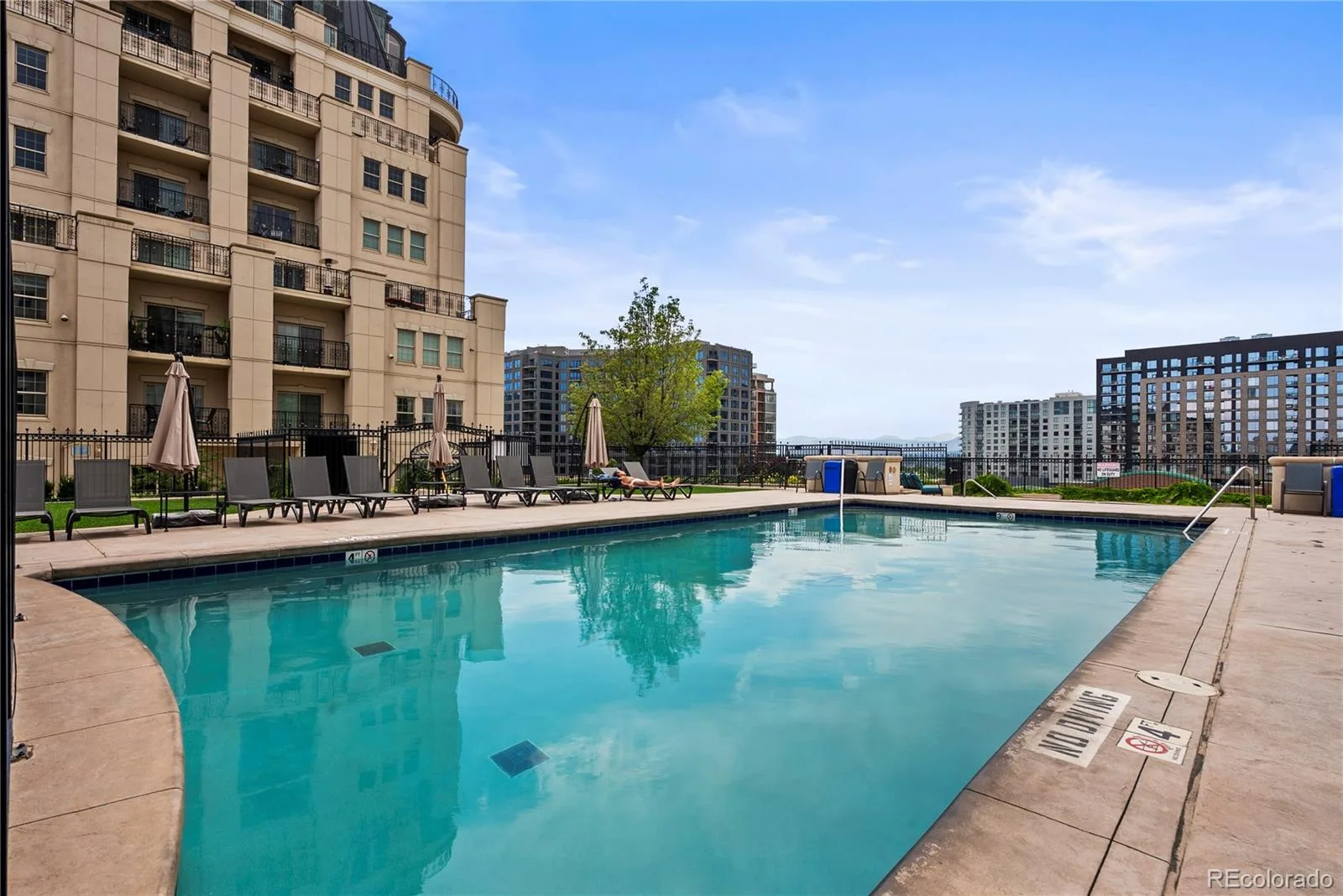 975 N Lincoln Street #6G Denver CO 80203 MLS #REC5286588 06292026202821 1600 28