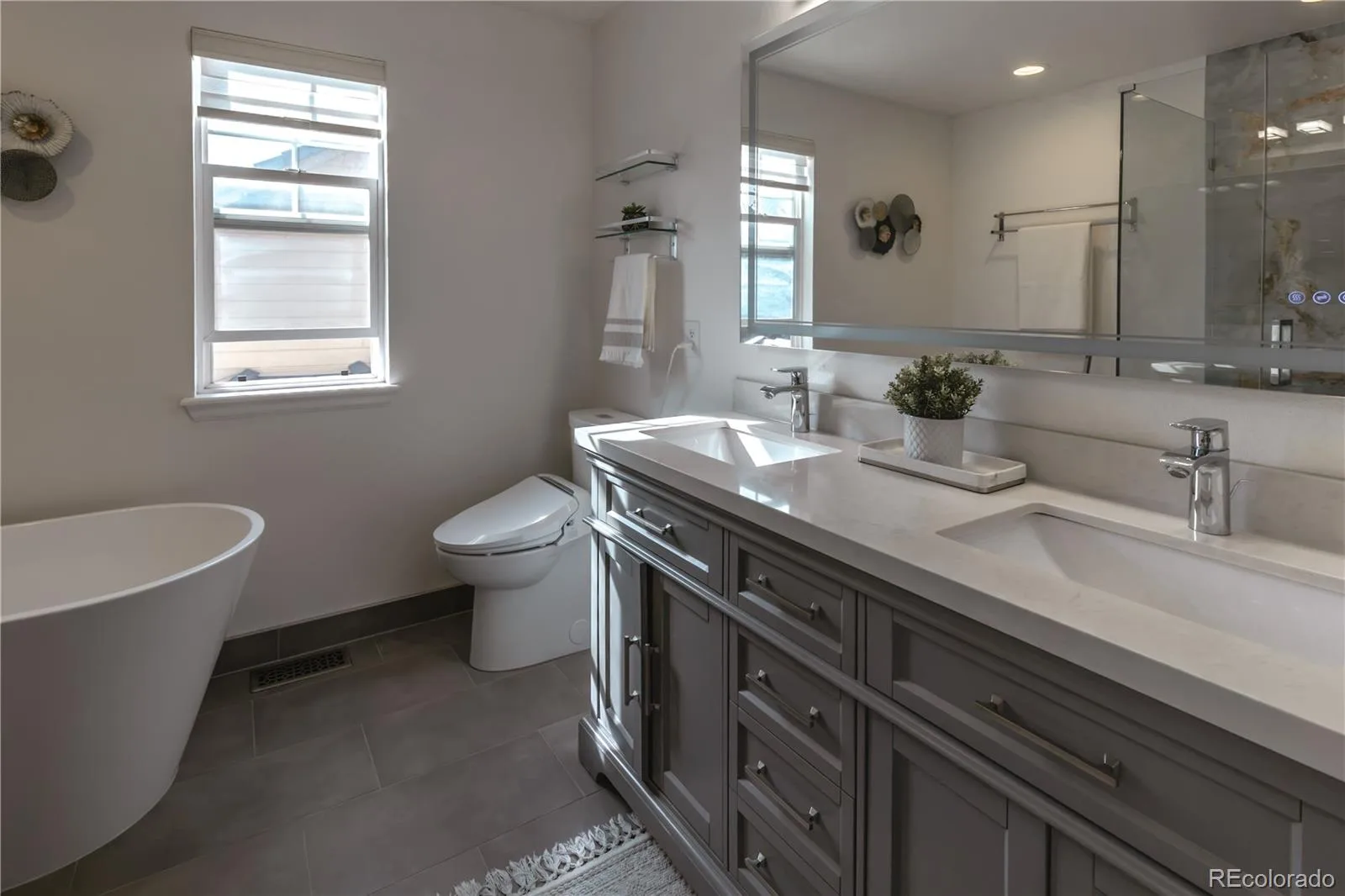 6235 S Sedalia Street Aurora CO 80016 | MLS #REC5287997 10172026182811 1600 16
