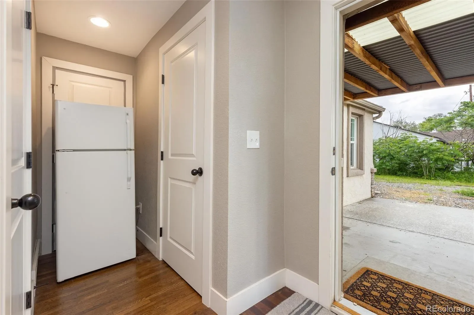 03092026004058 1600 26