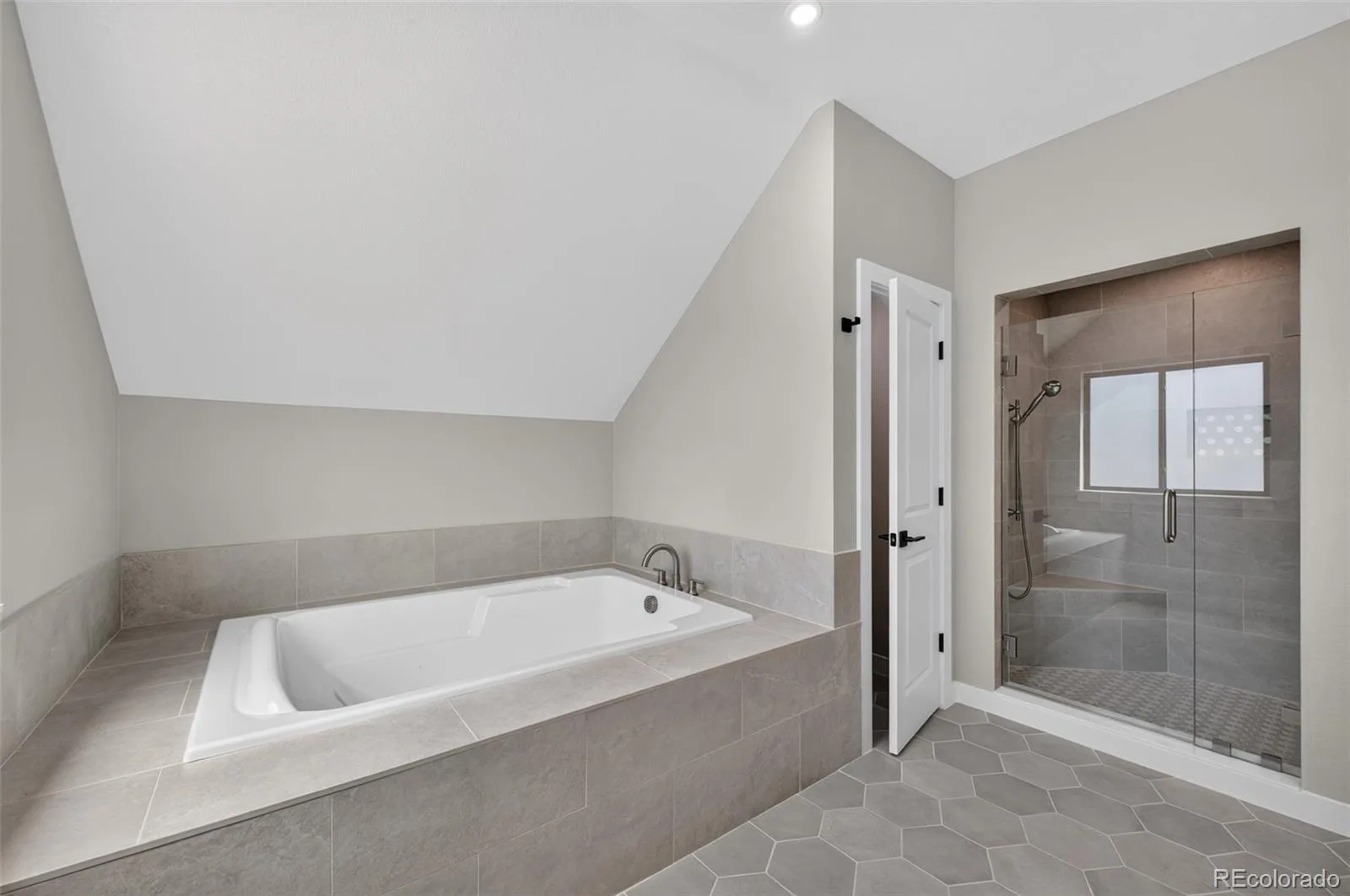 1720 S Fairfax Street Denver CO 80222 | MLS #REC5289208 09232026030400 1600 25