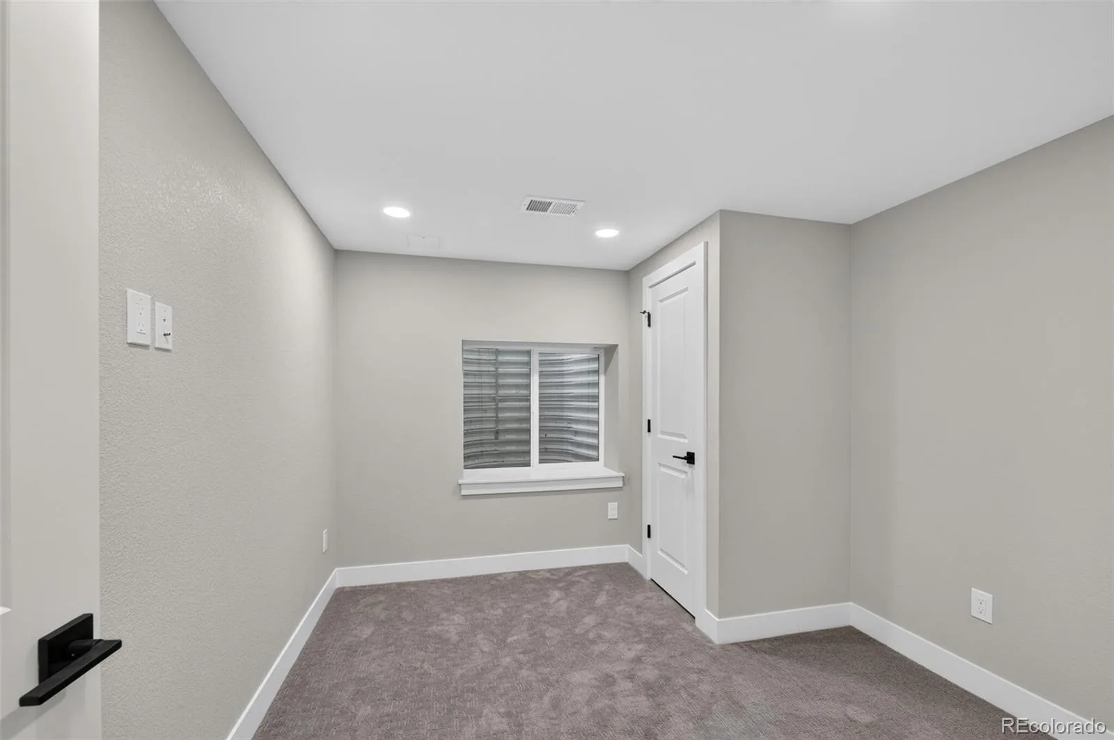 1720 S Fairfax Street Denver CO 80222 | MLS #REC5289208 09232026030400 1600 41